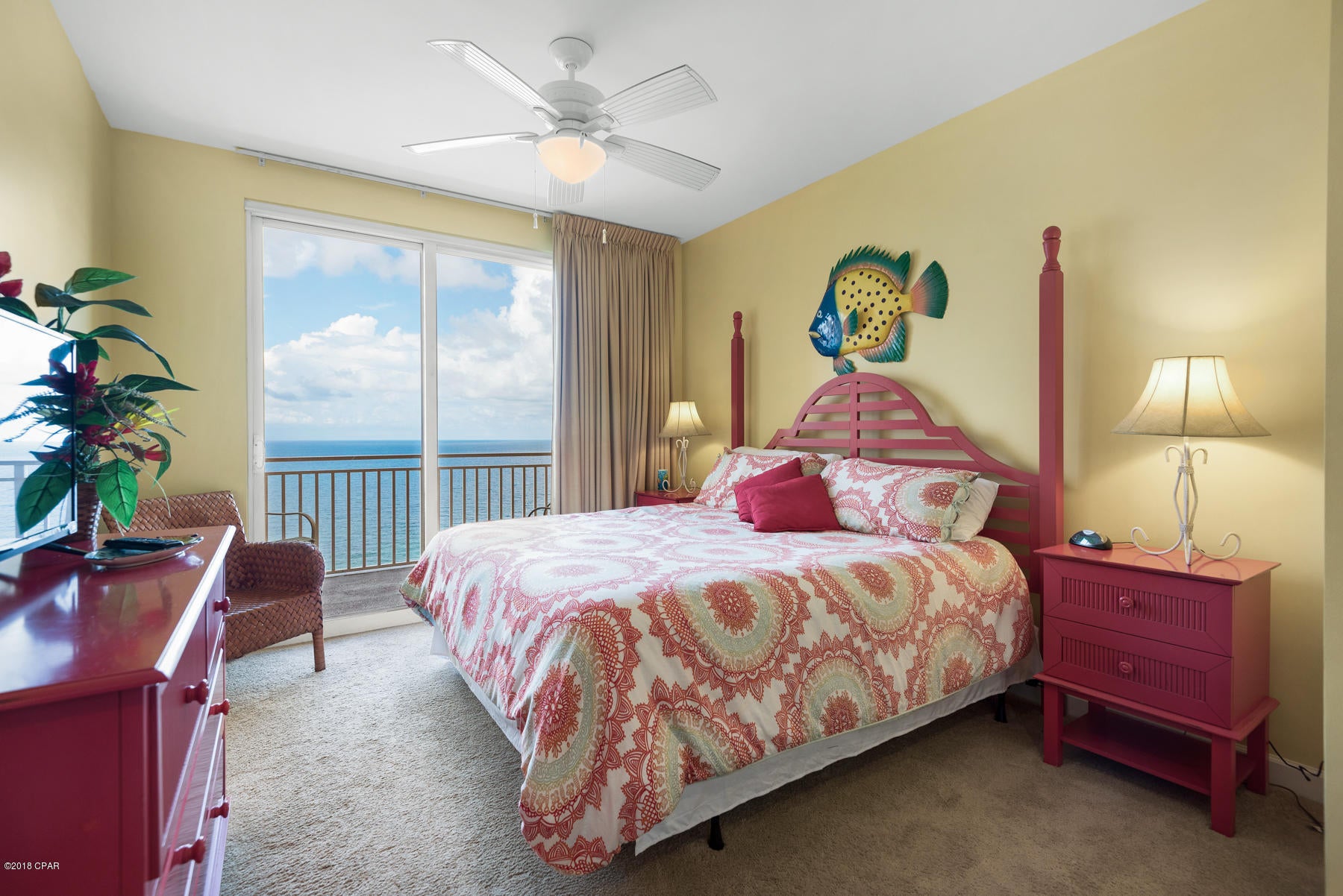 Splash Condo - Residential