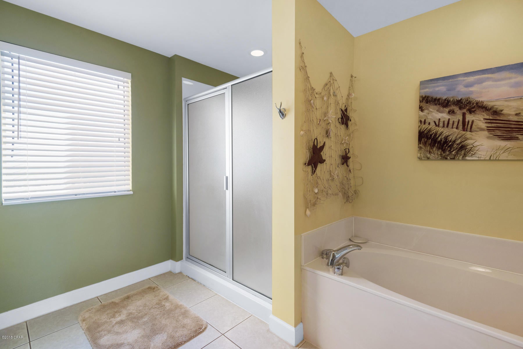 Splash Condo - Residential