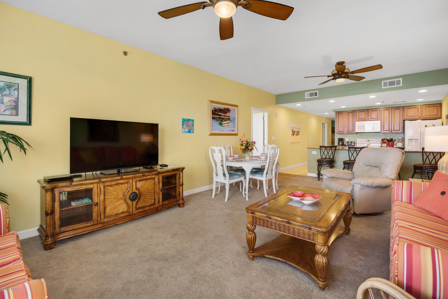 Splash Condo - Residential
