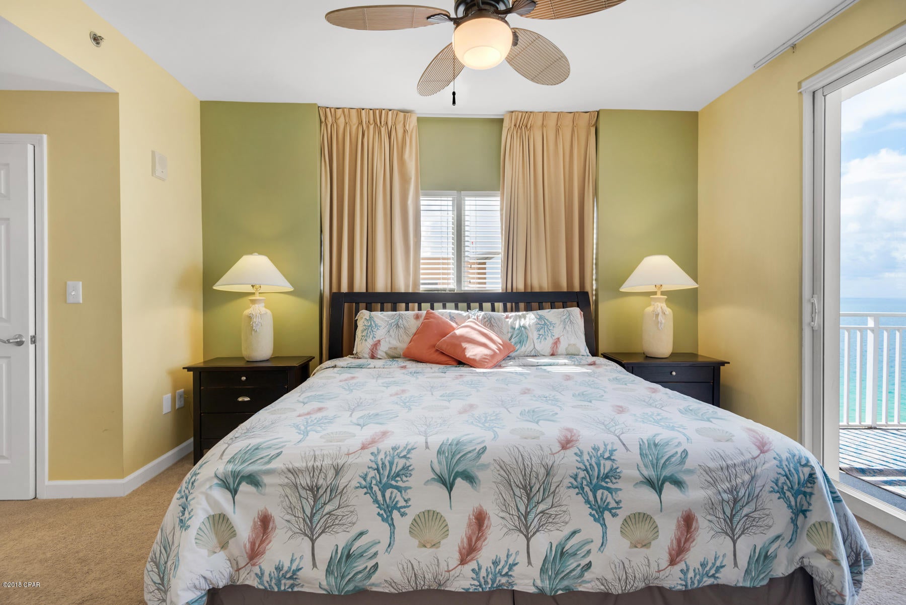 Splash Condo - Residential