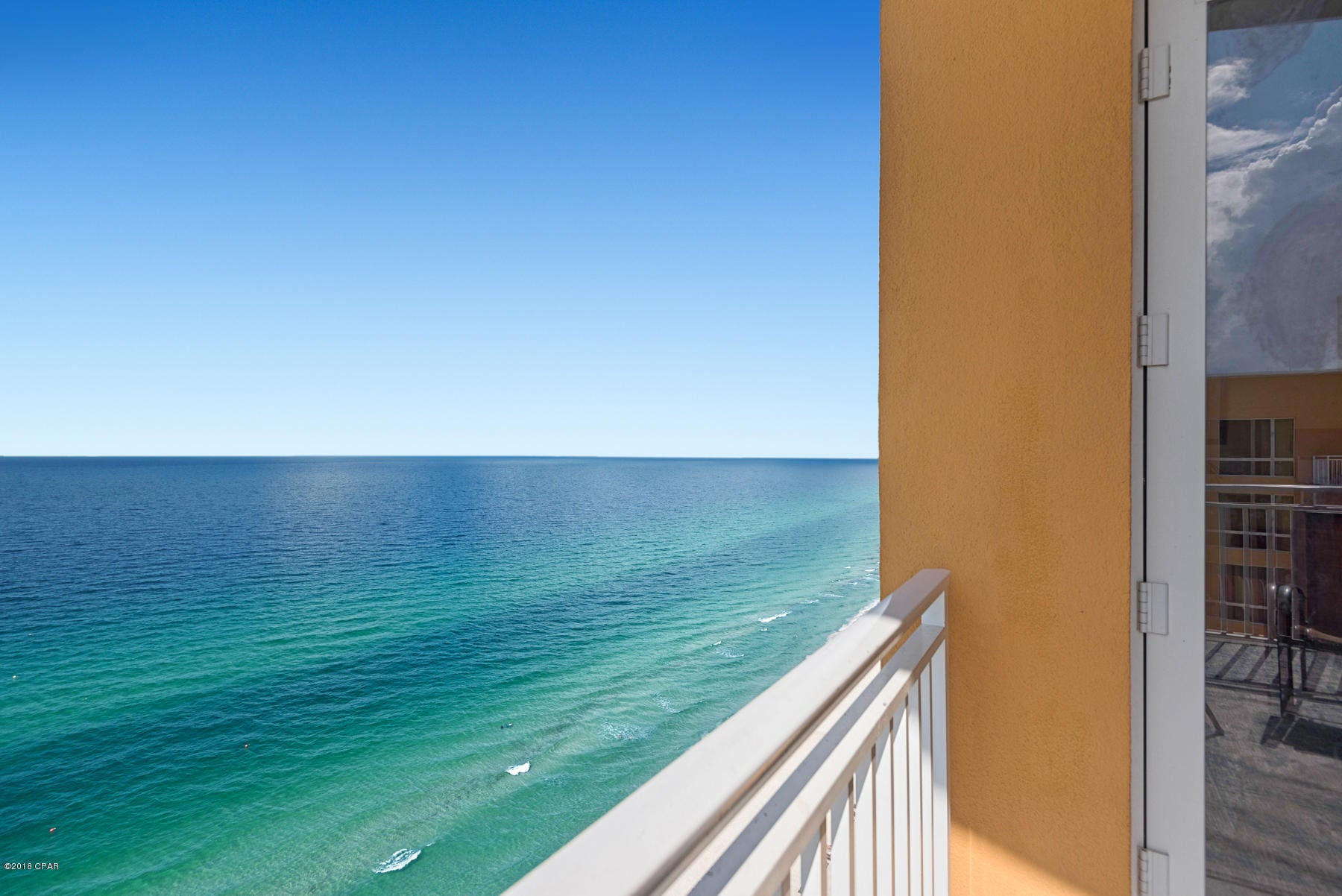 Splash Condo - Residential