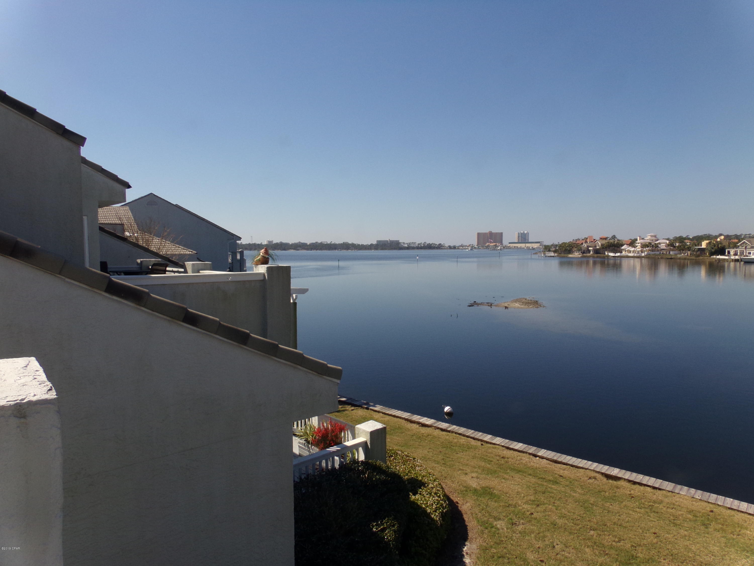 Marina Club Village - Residential