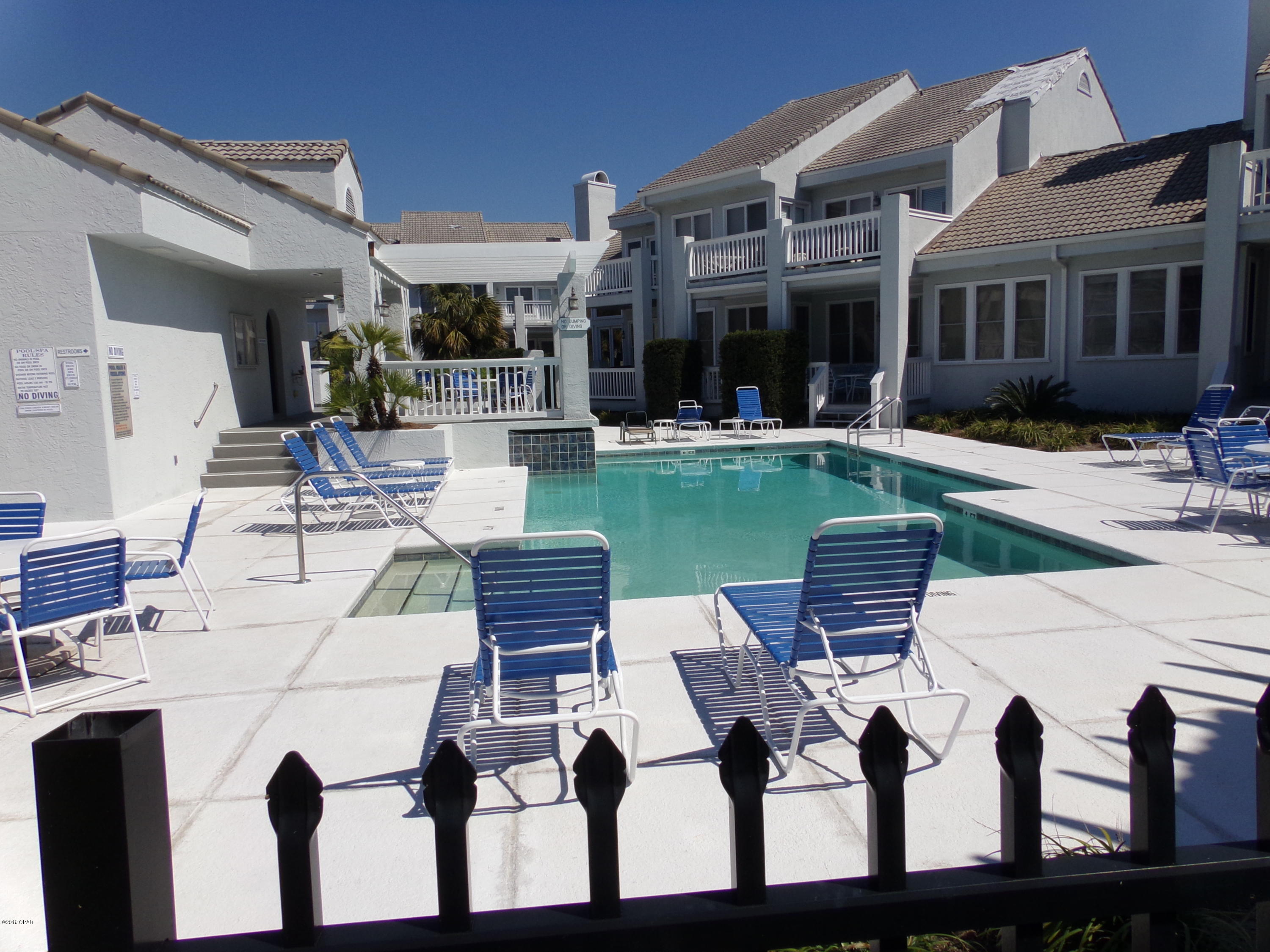 Marina Club Village - Residential