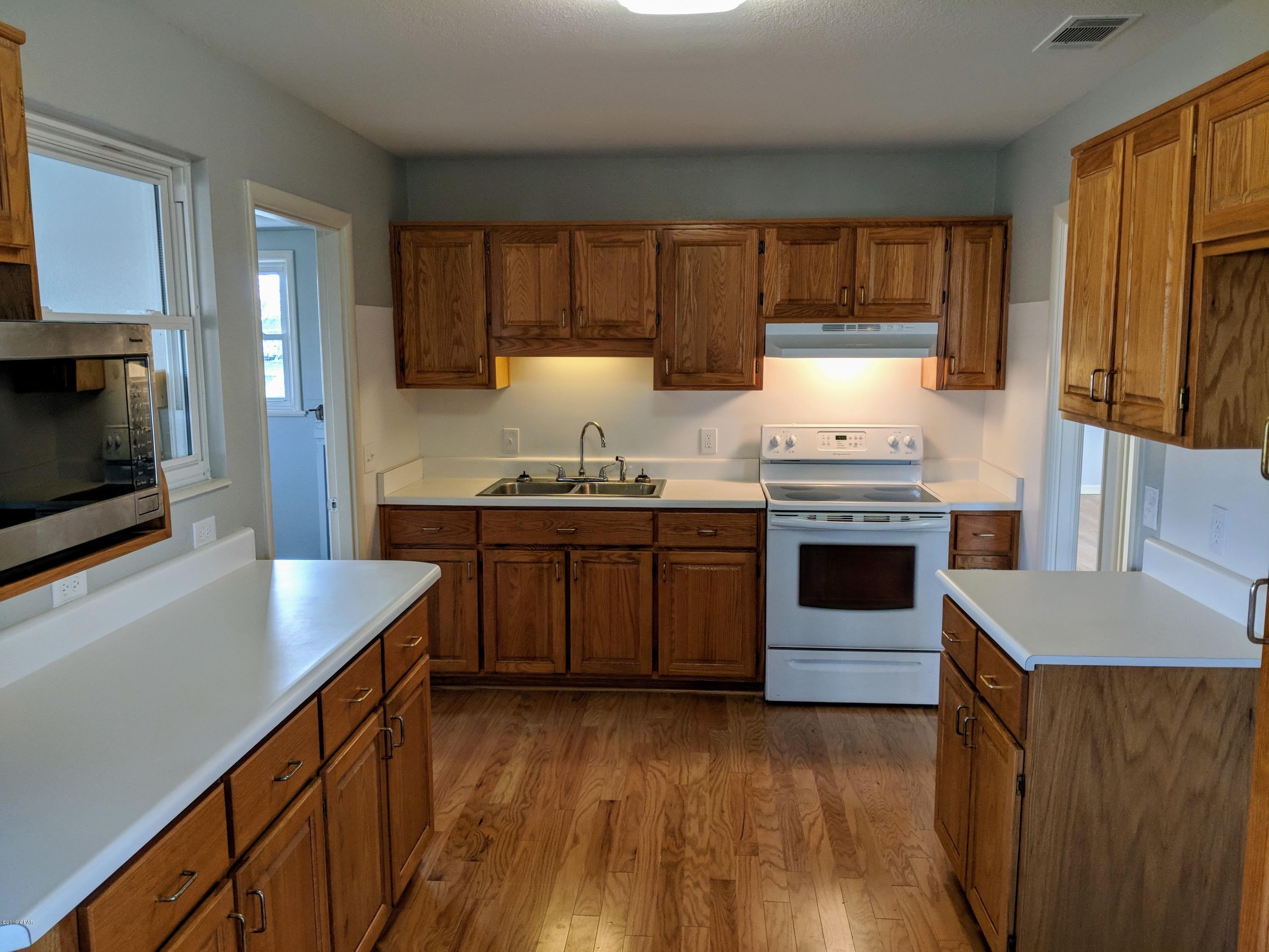 Long Point Park 1st Add - Residential
