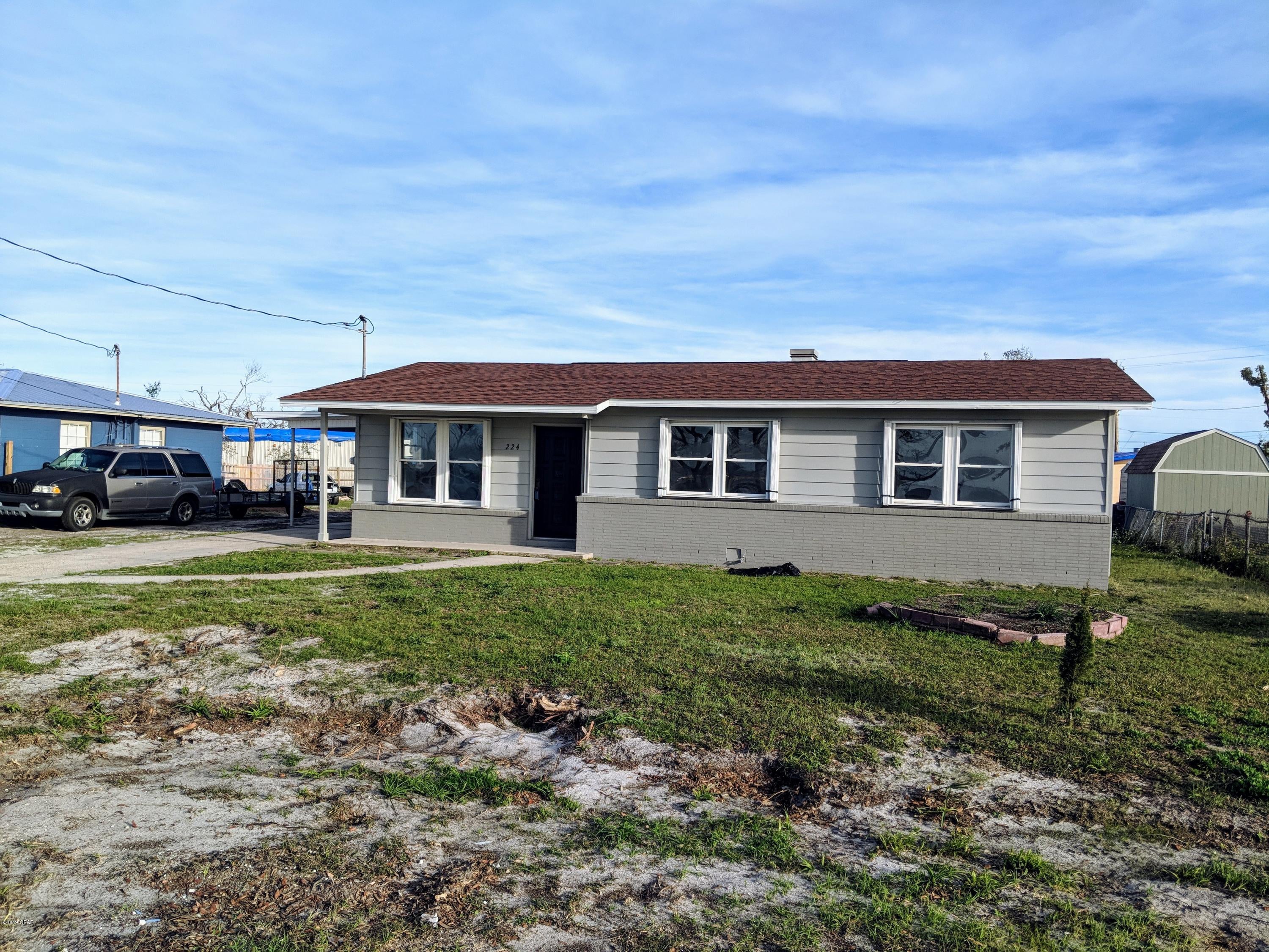 Long Point Park 1st Add - Residential