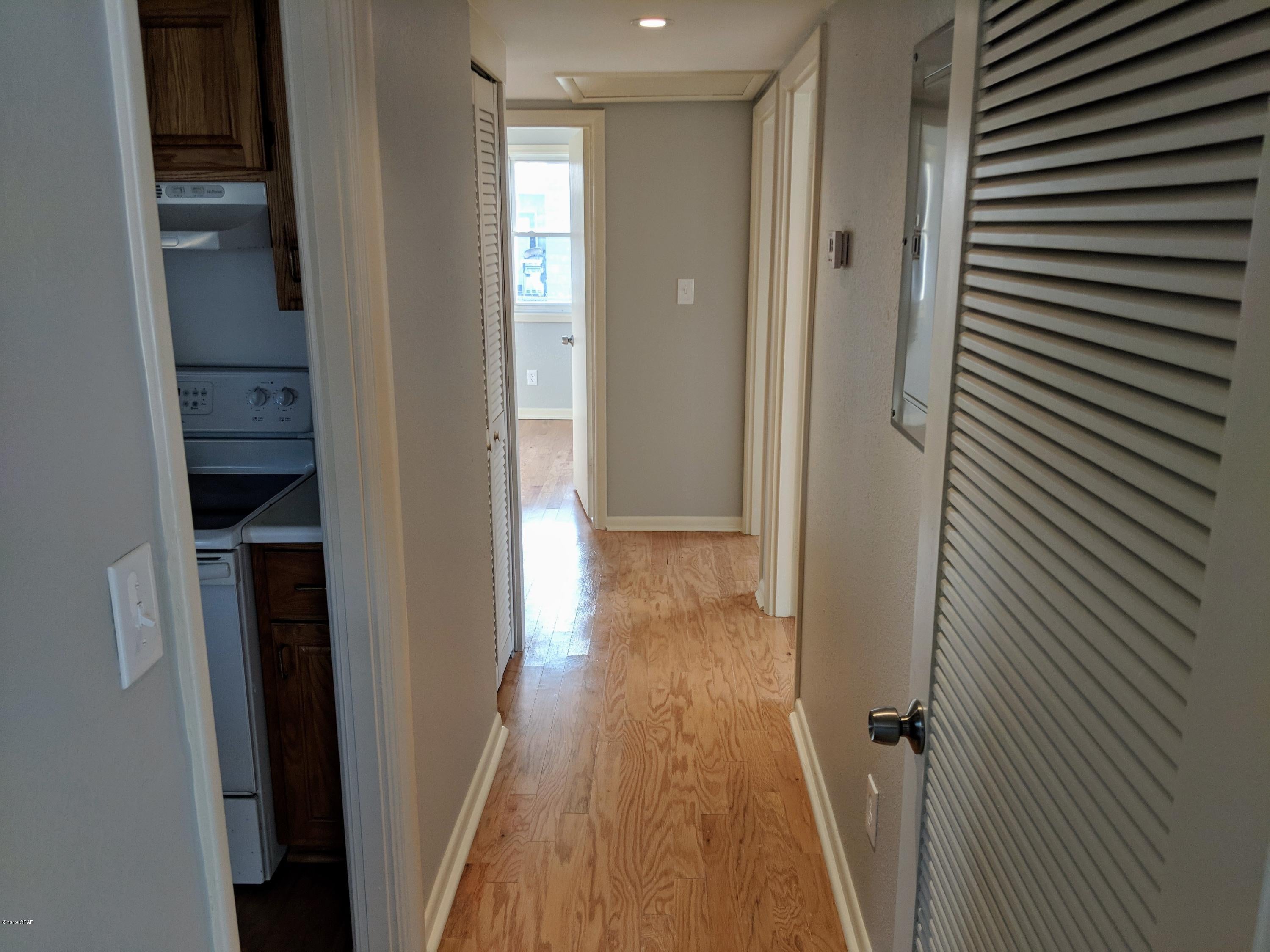 Long Point Park 1st Add - Residential