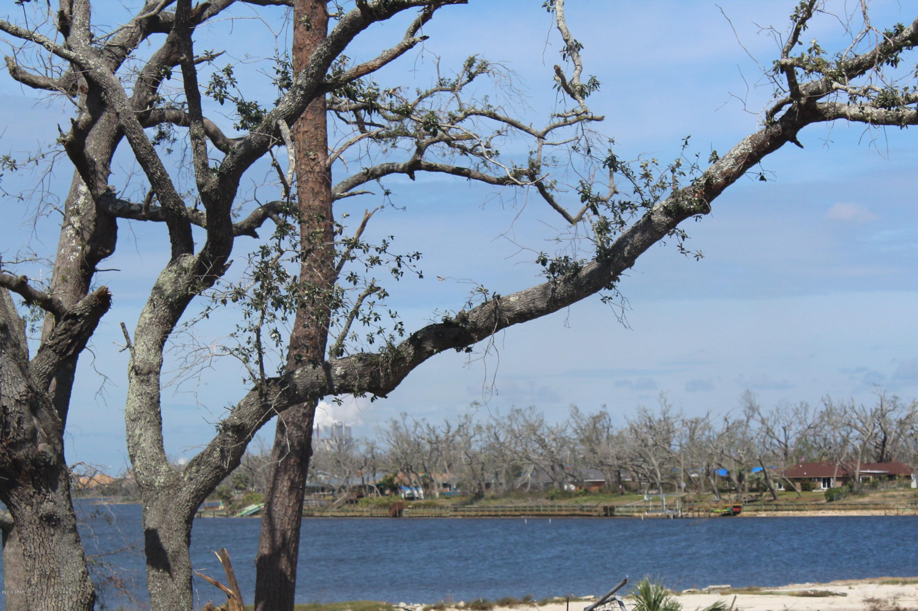 Long Point Park 1st Add - Residential