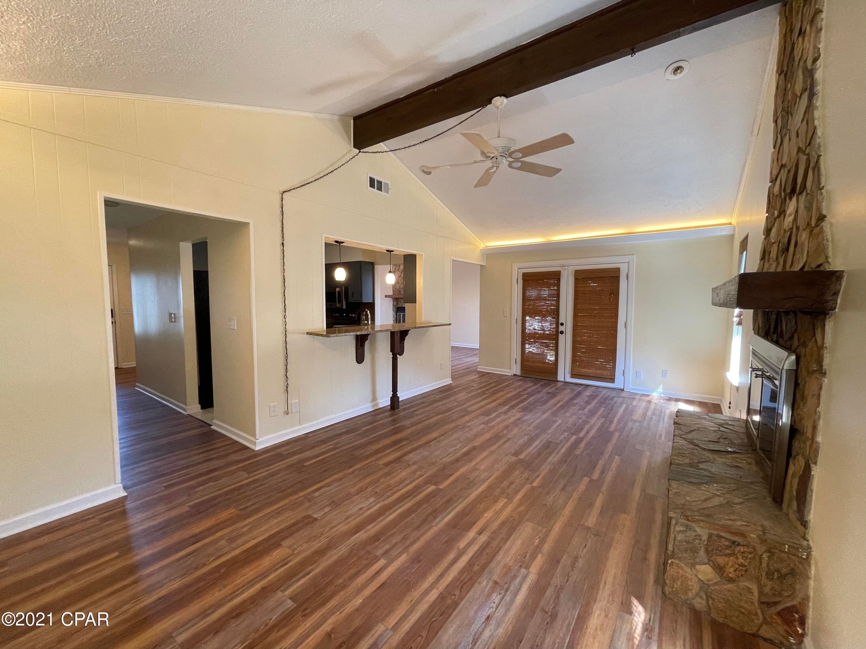 Forest Hills Unit 1 - Residential Lease
