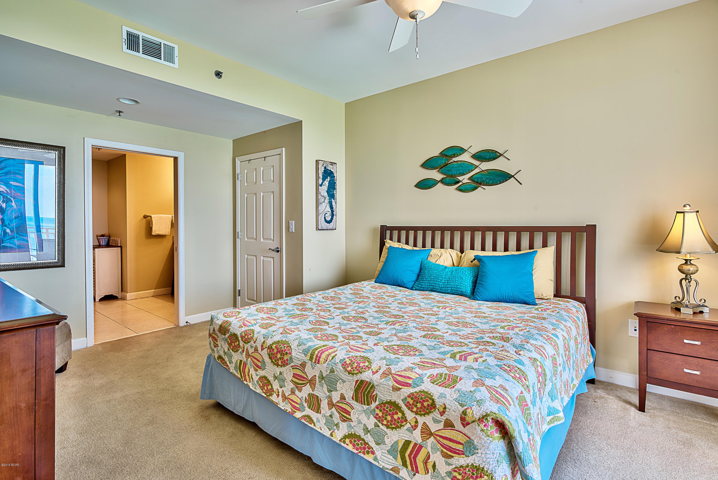 Splash Condo - Residential