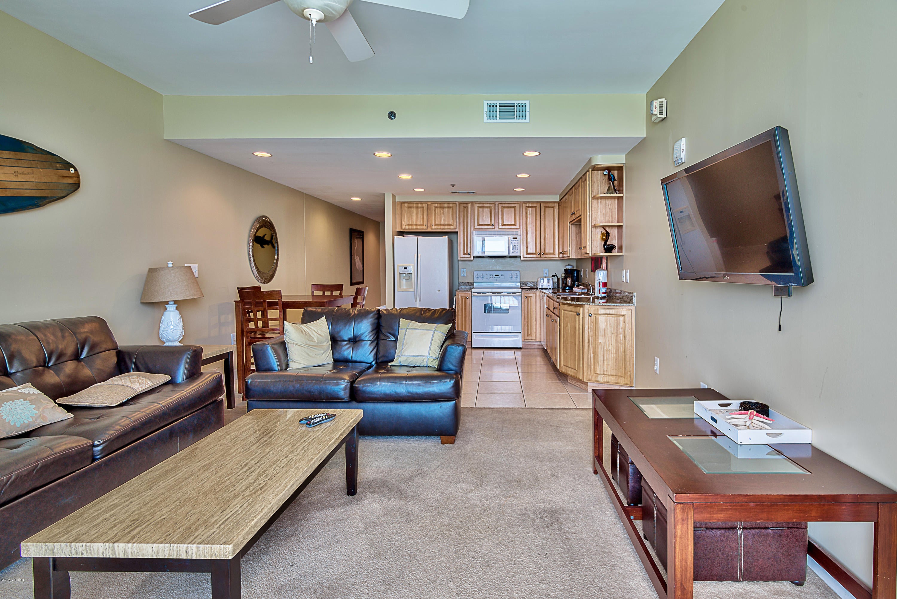 Splash Condo - Residential