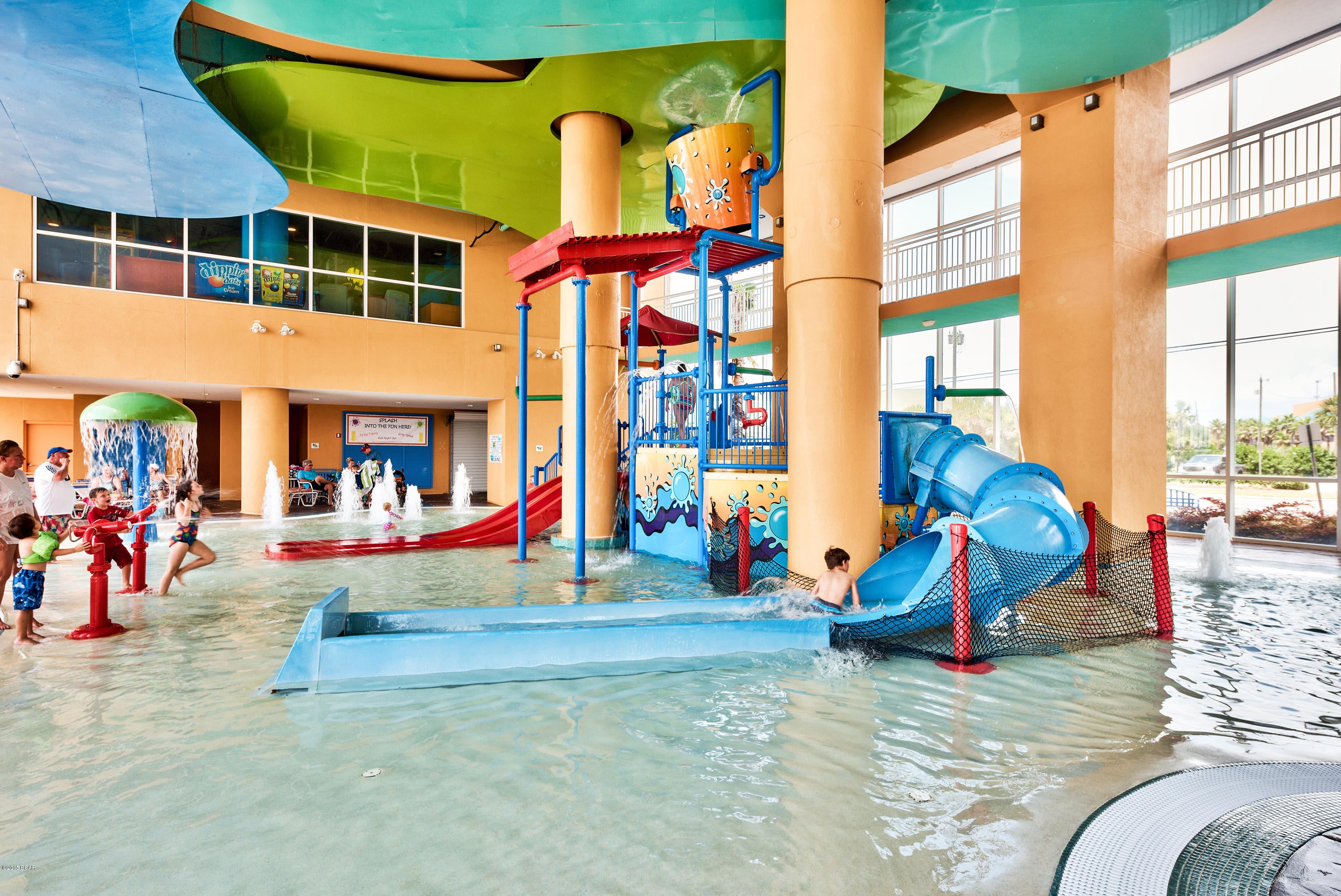 Splash Condo - Residential