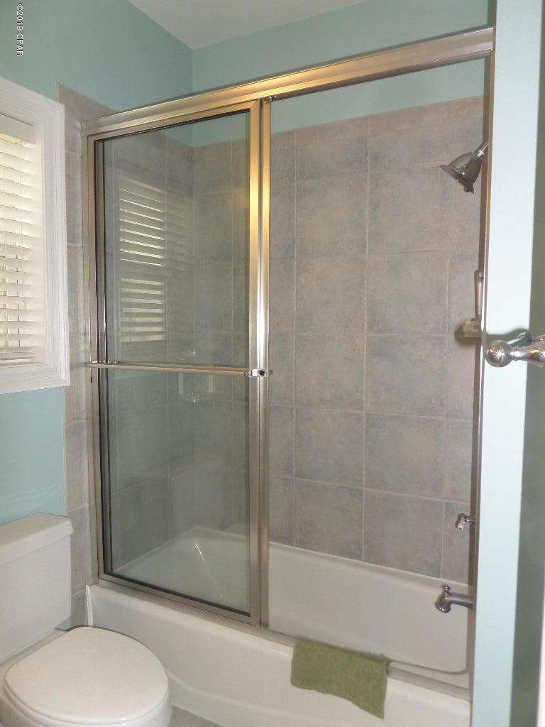 Holiday Beach Unit 16 - Residential Lease
