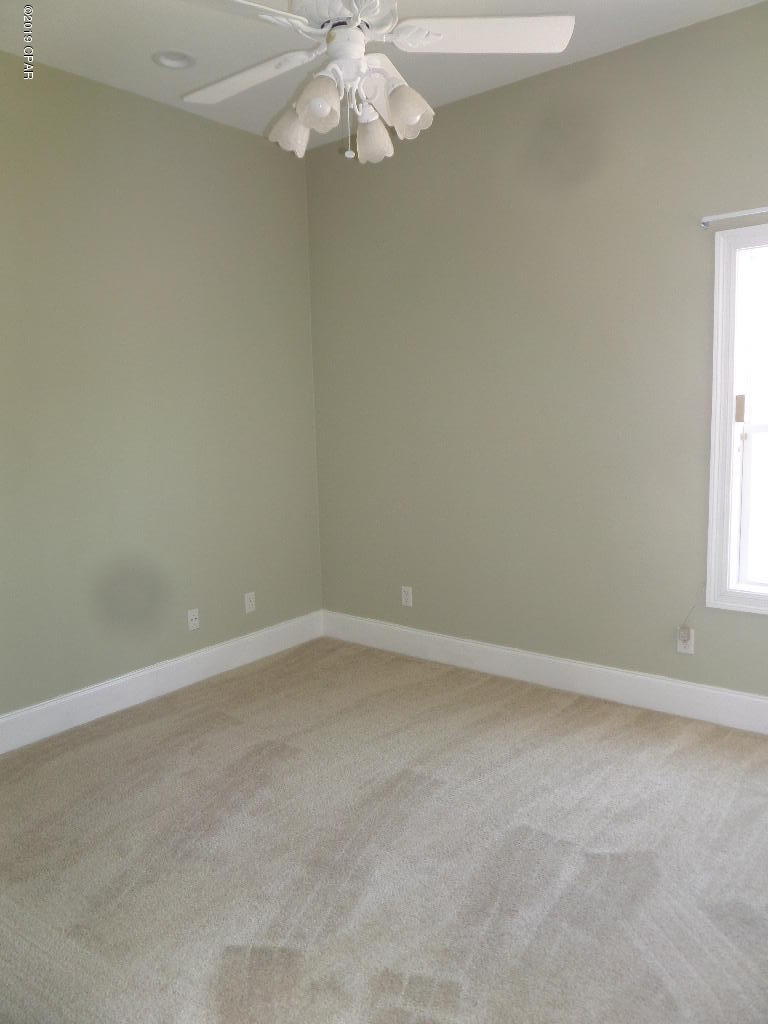 Holiday Beach Unit 16 - Residential Lease