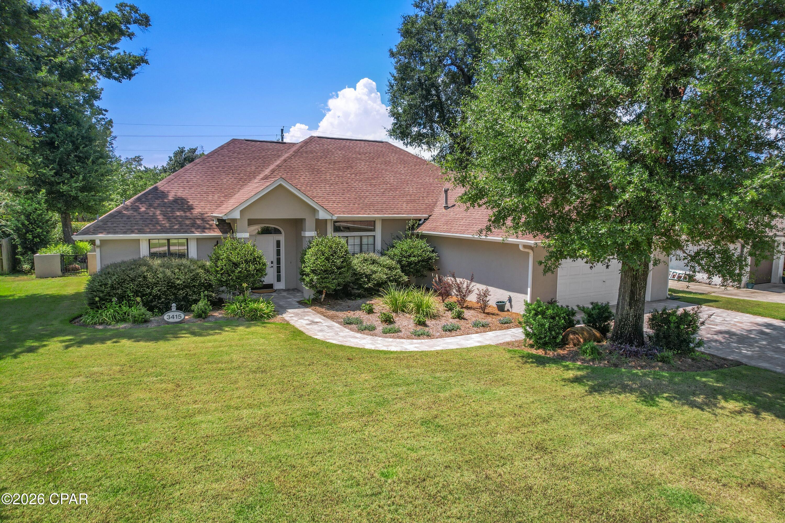 Country Club Harbour Estates - Residential