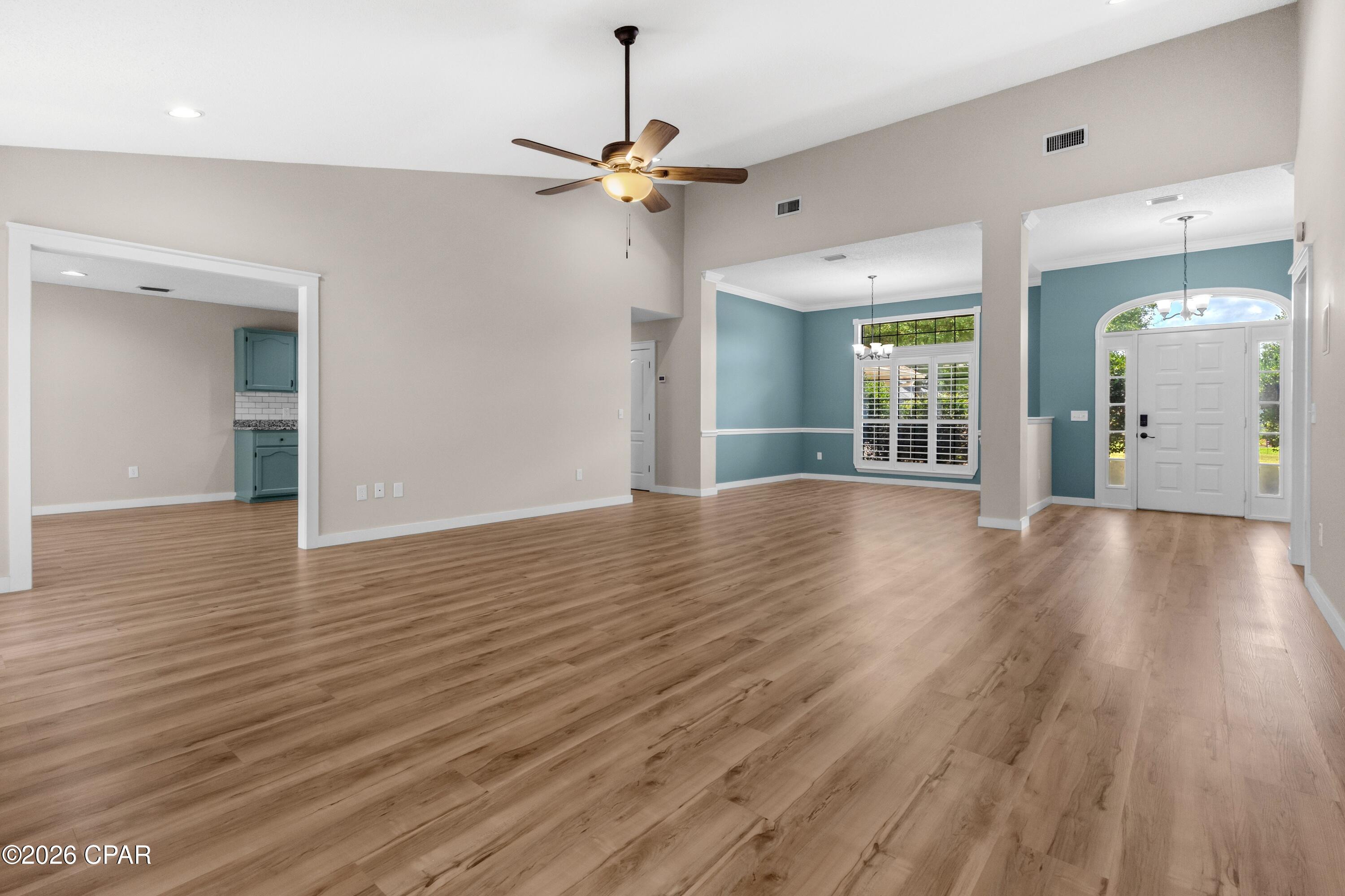 Country Club Harbour Estates - Residential