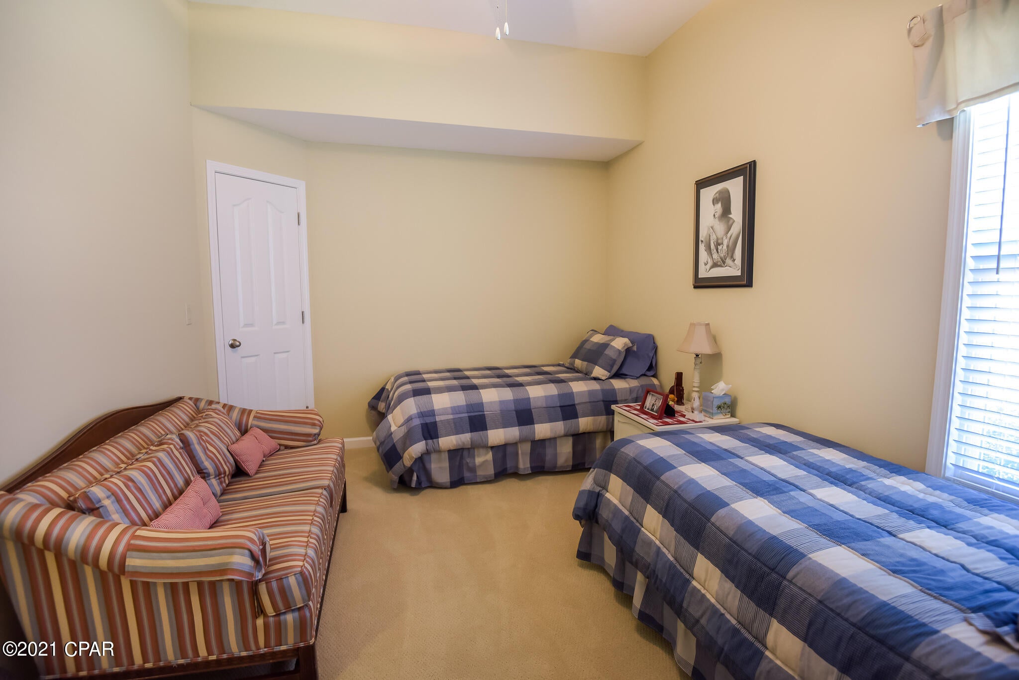 Hawks Landing - Residential