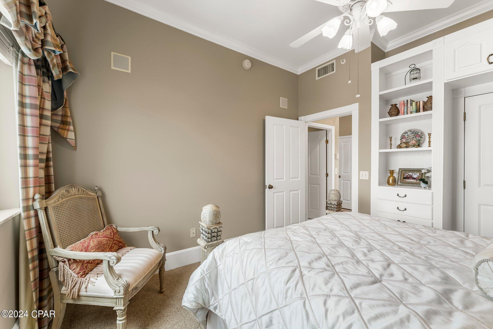 Grande Surf Club Condo - Residential