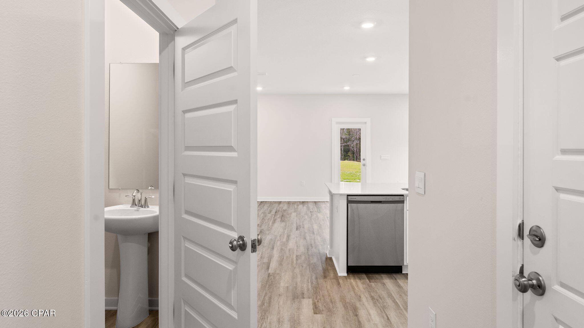Colonial Landing - Residential