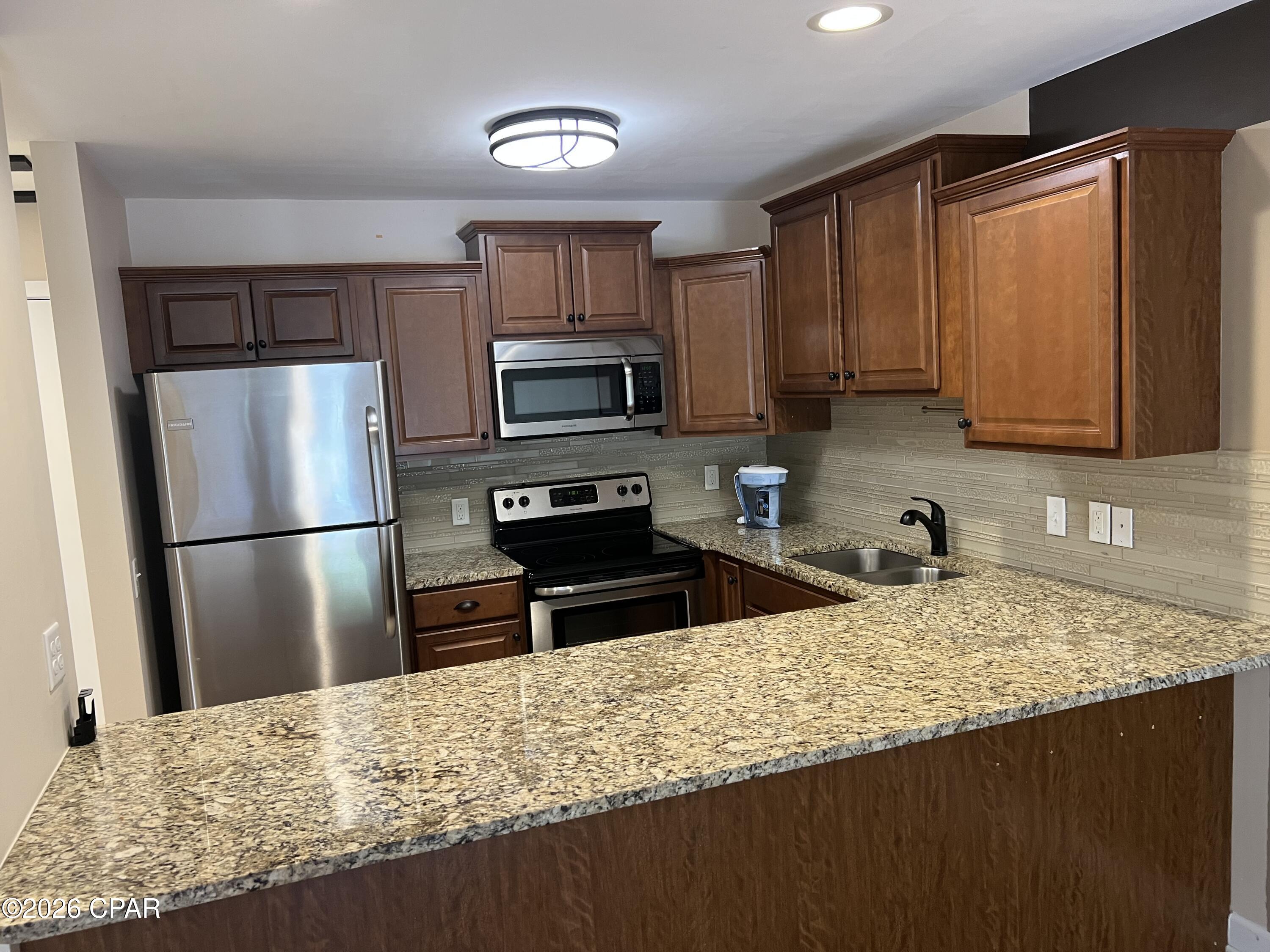 Bay Point Harbour Villas - Residential