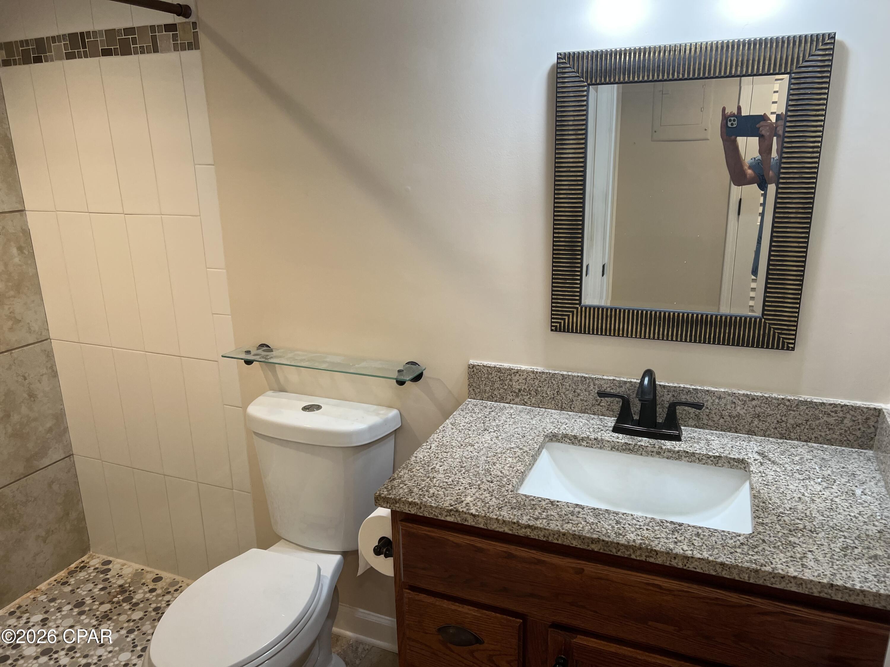 Bay Point Harbour Villas - Residential