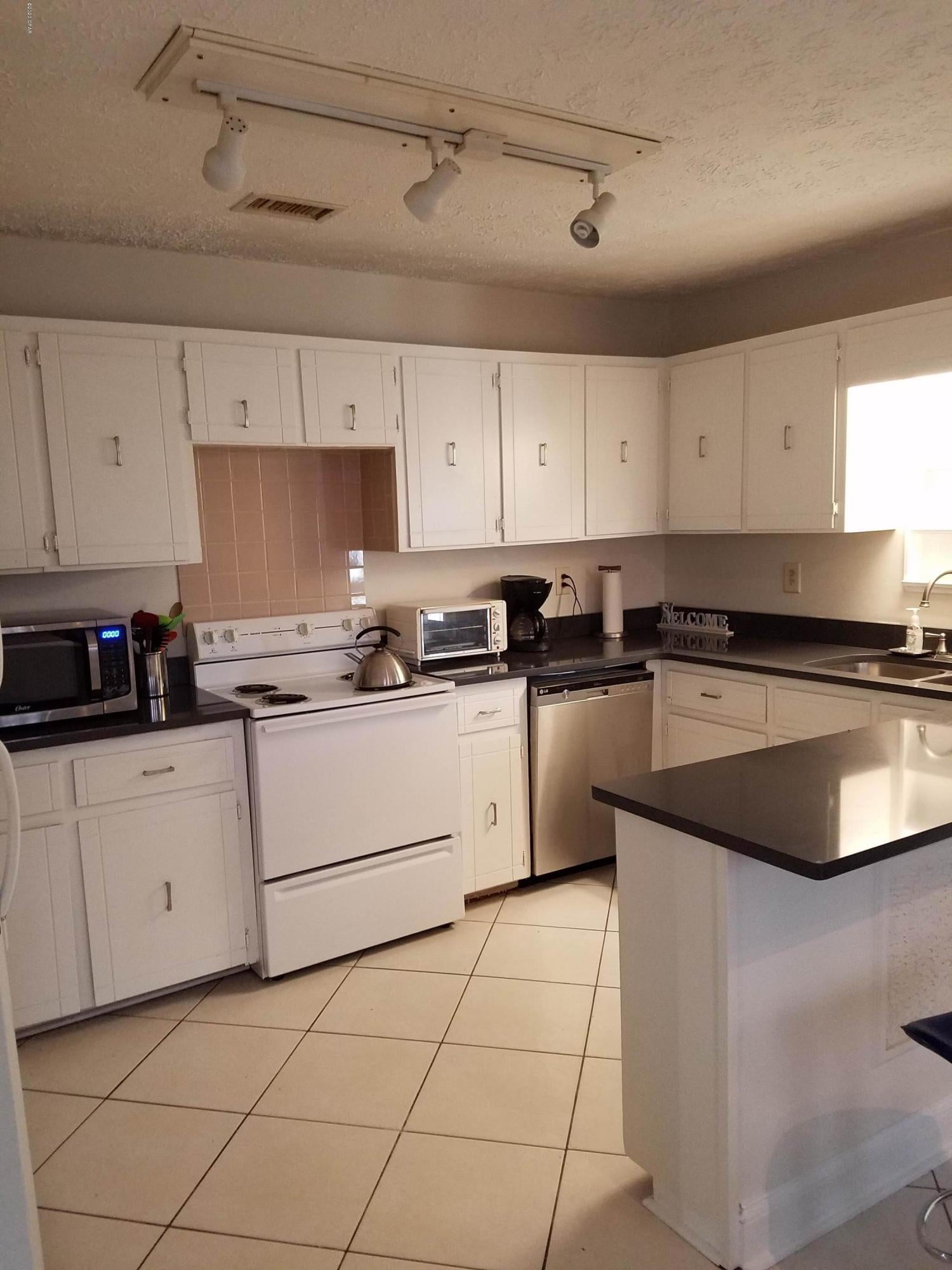 El Centro Beach - Residential Lease
