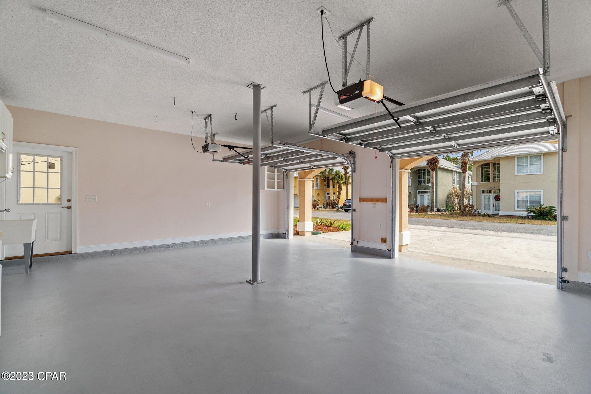 Lagoon Estates - Residential