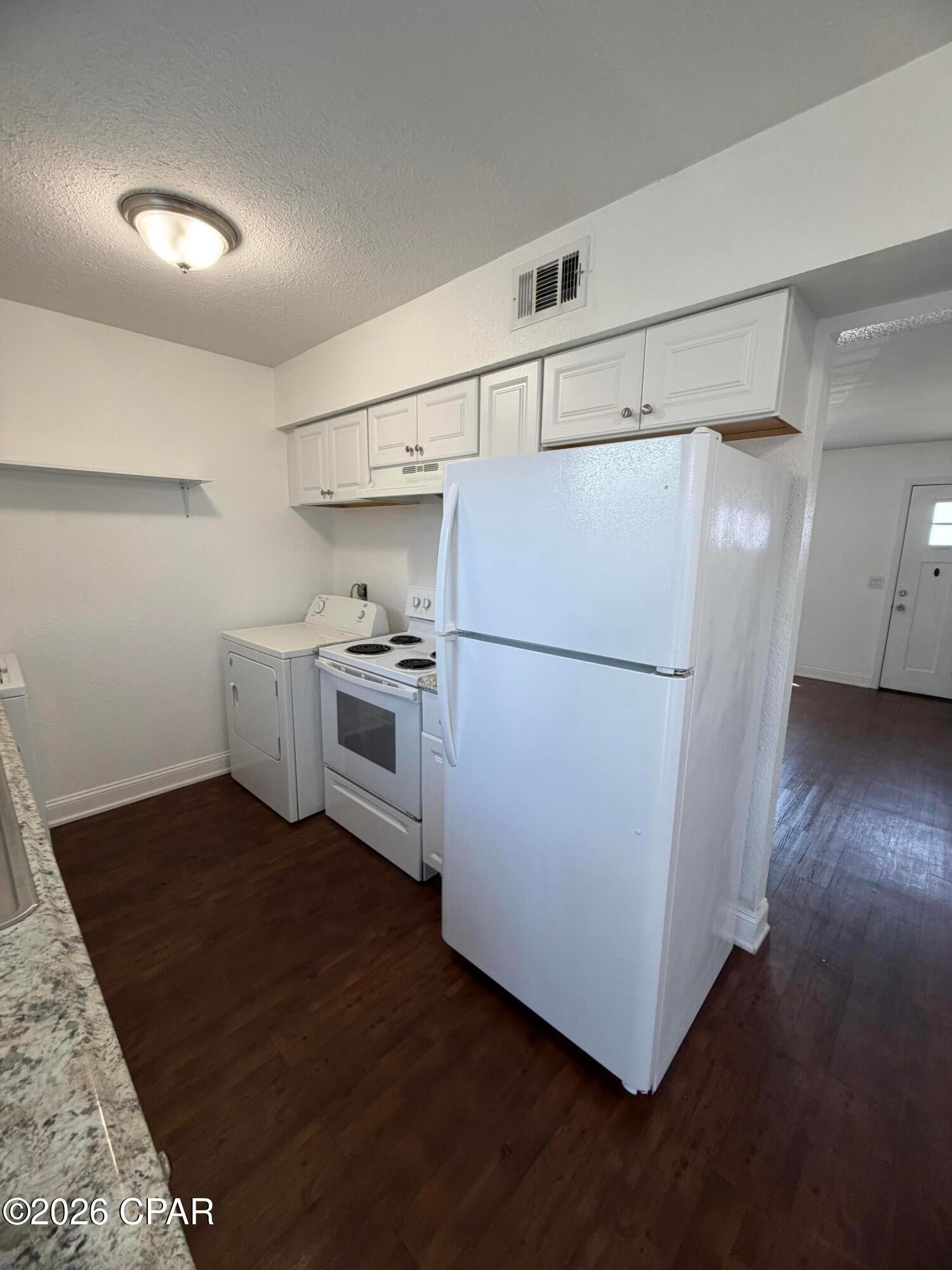 Cherry Hill Unit 1 - Residential Lease