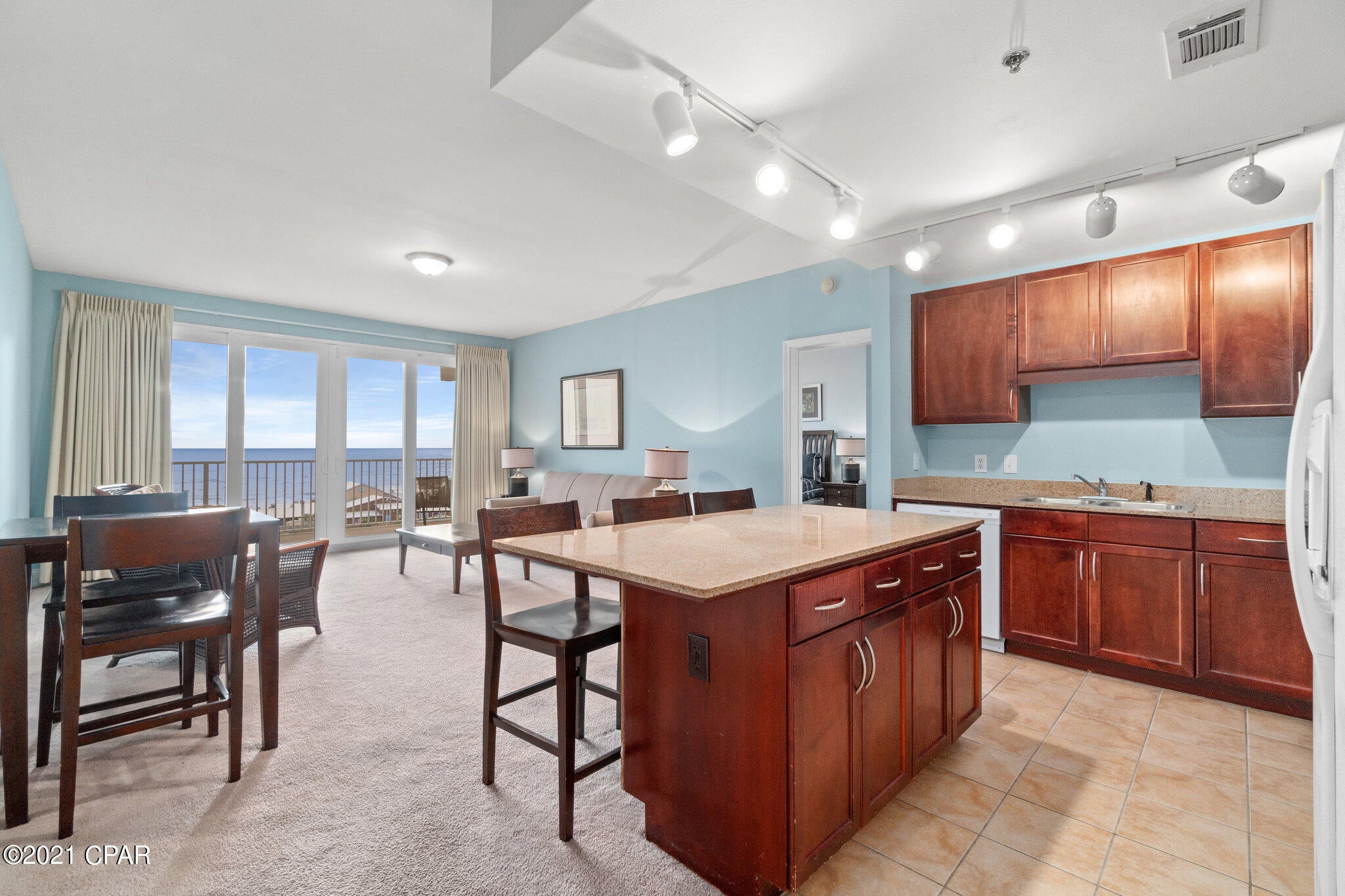 Laketown Wharf - Residential