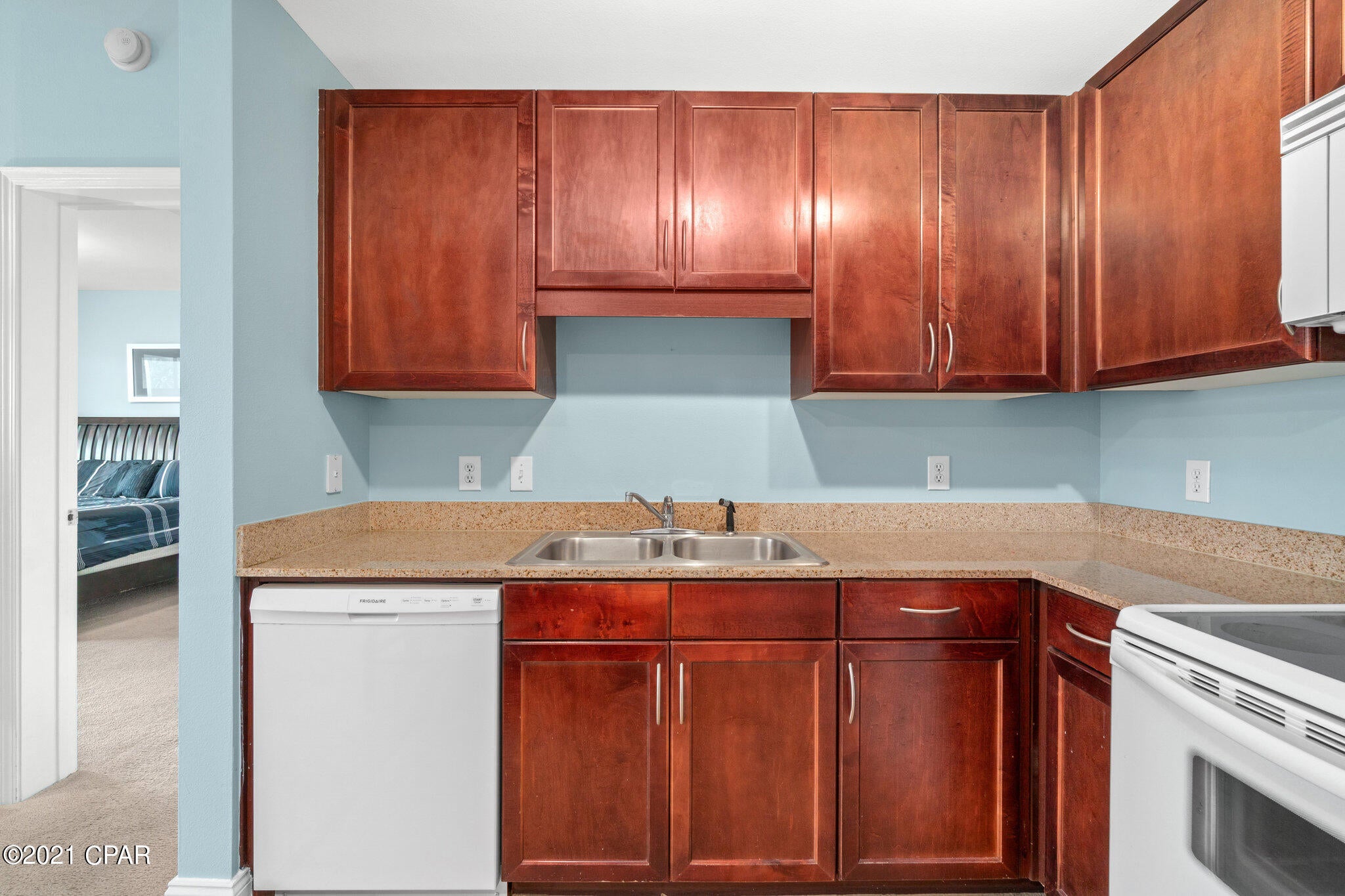 Laketown Wharf - Residential
