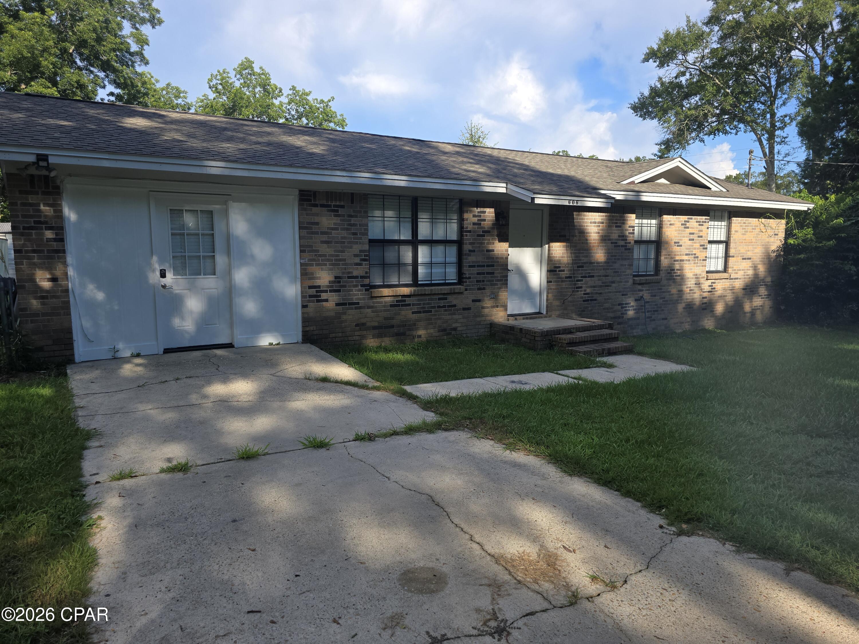 Bonifay - Residential