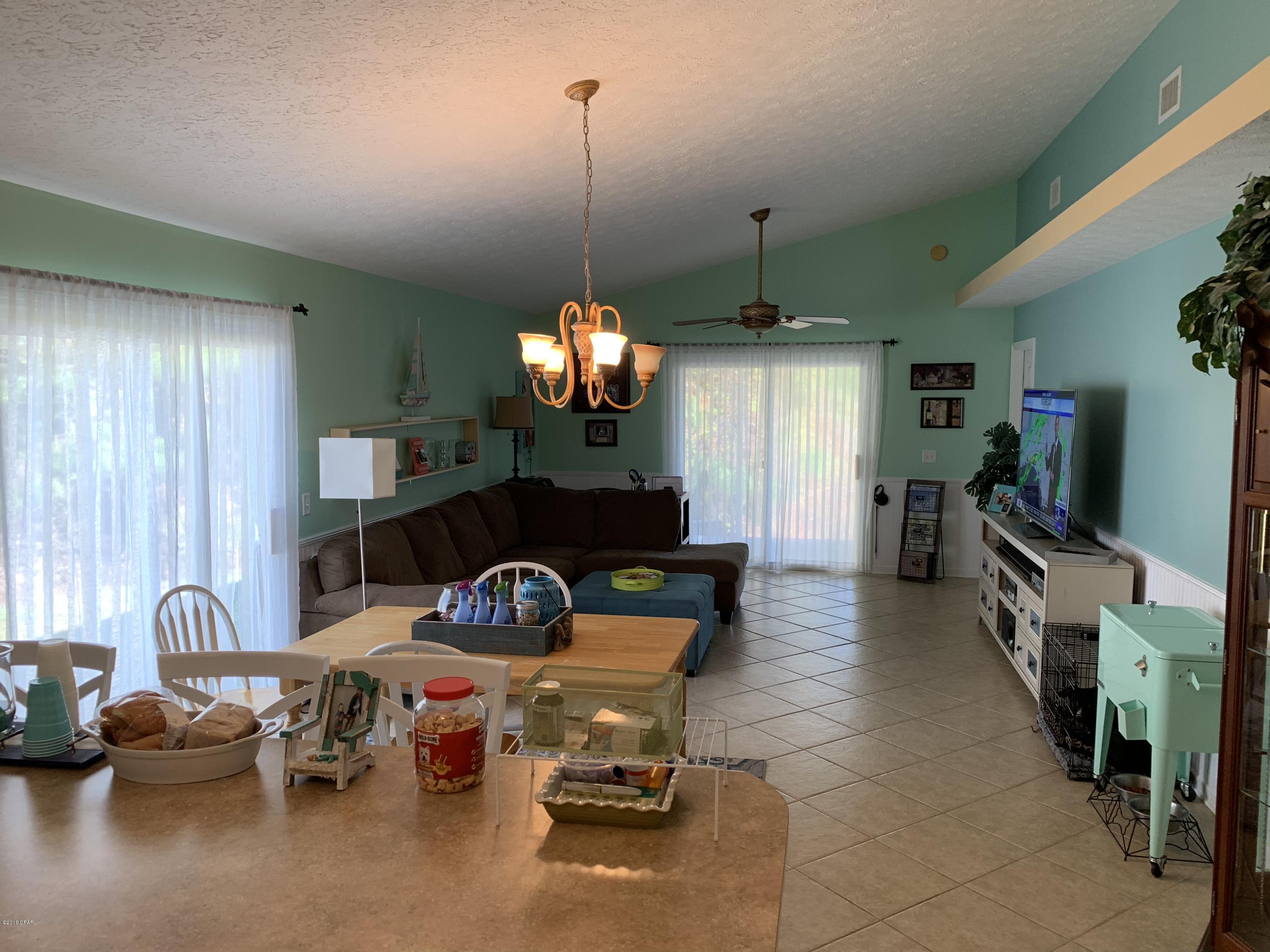 Palm Cove Phase III - Residential Lease