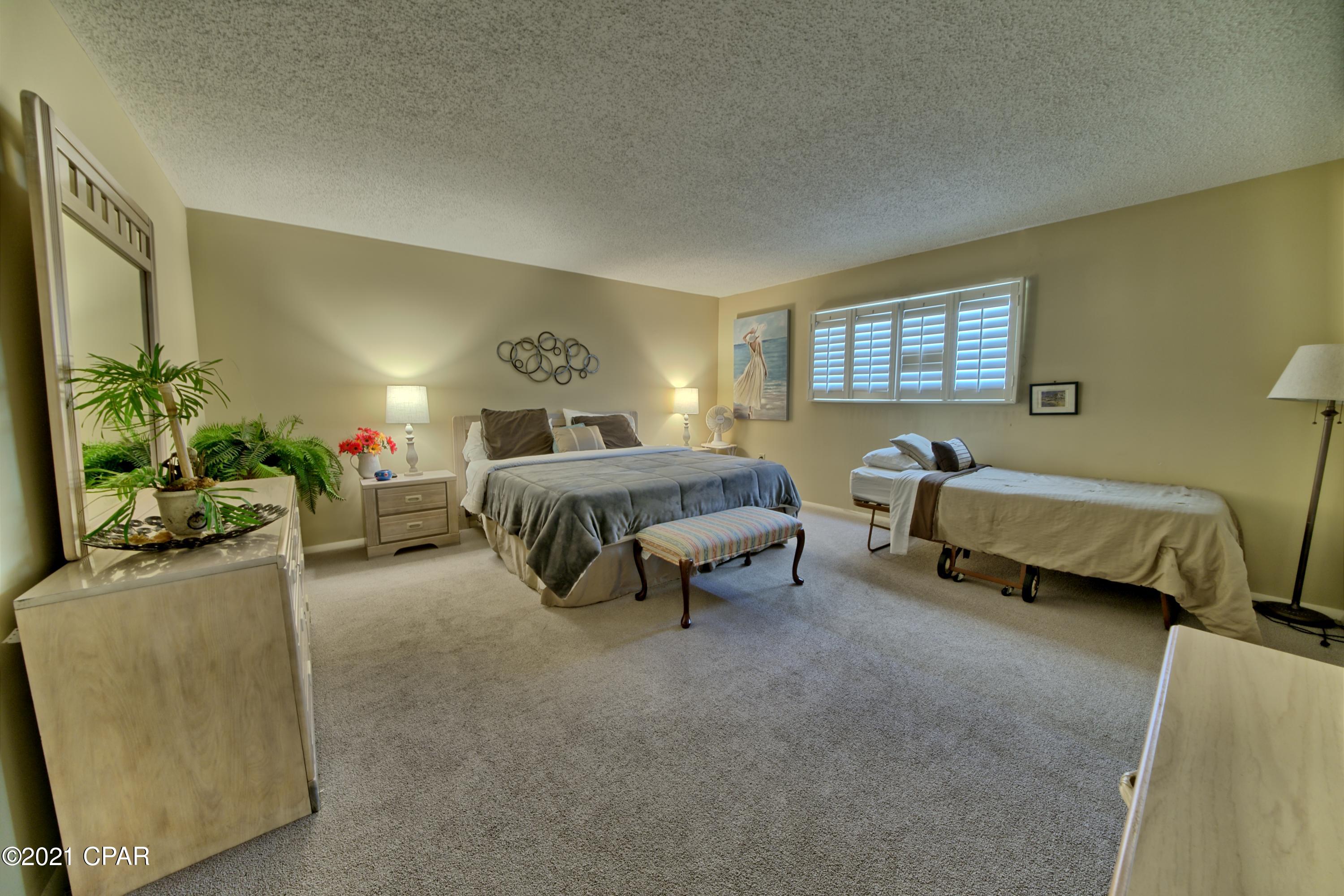 Regency Towers - Residential