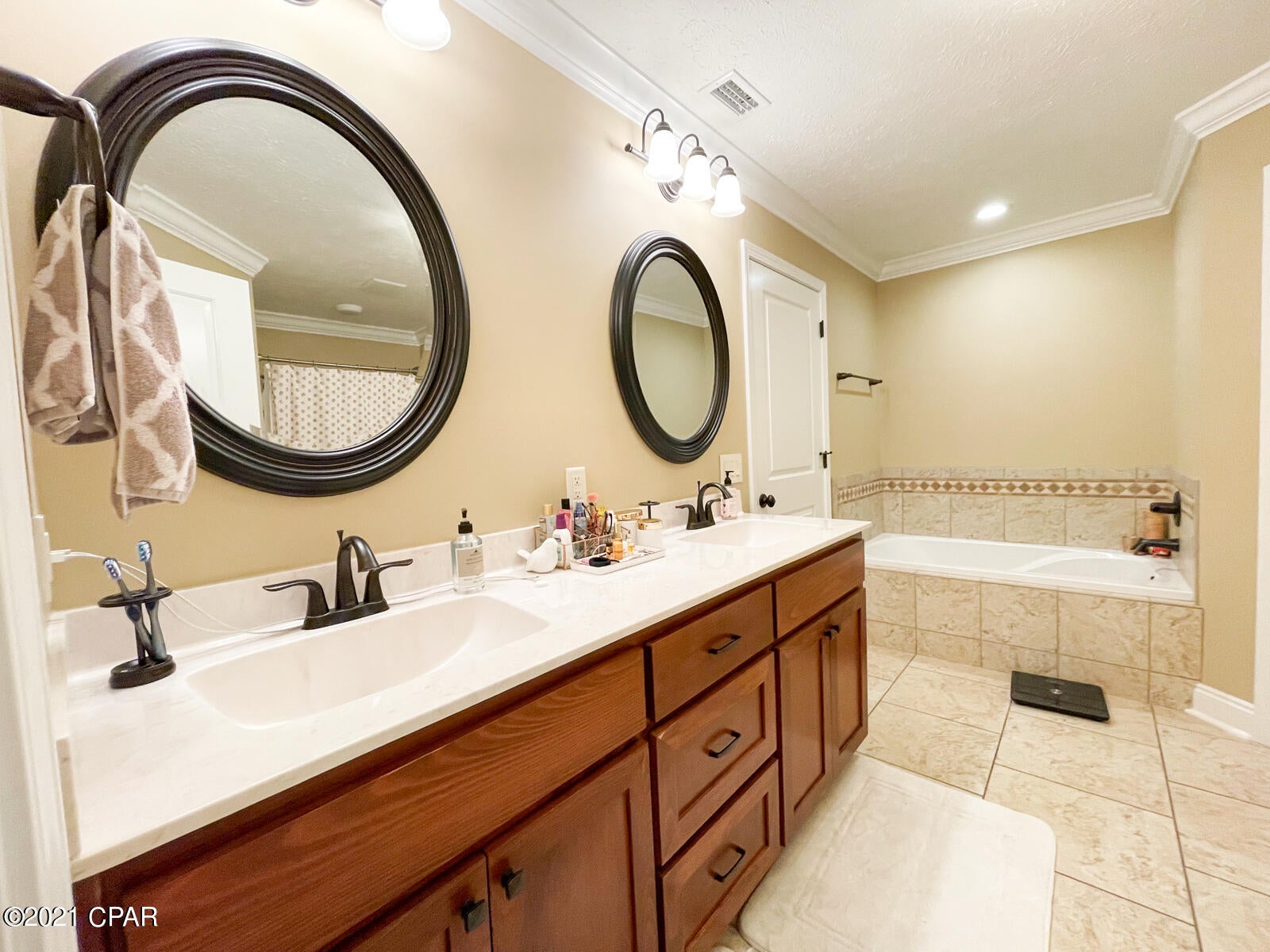 Cedars Crossing - Residential