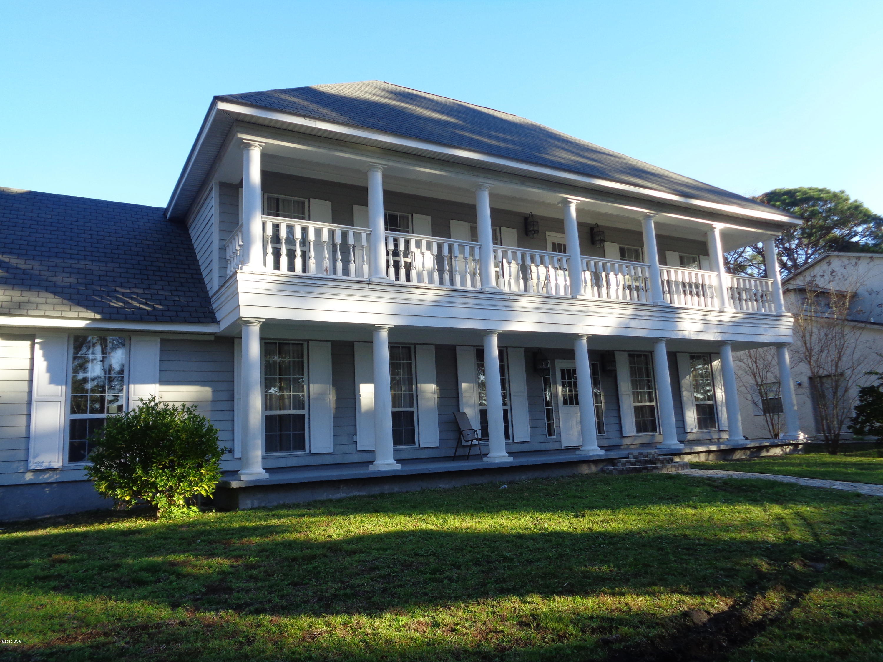 Beautiful 3bdr 2 1/2 bath home CLOSE TO BEACH AND NAVEL BASE.Home has Ceramic and Wood flooring throughout. Nice open Floor Plan. Home has Crown molding, Granite and stainless appliances.  Twin Vanity's in the Master Bath as well as Guest Baths. NO PETS ALLOWED!!! APPOINTMENT ONLY.LAWN MAINTENACE INCLUDED!!
