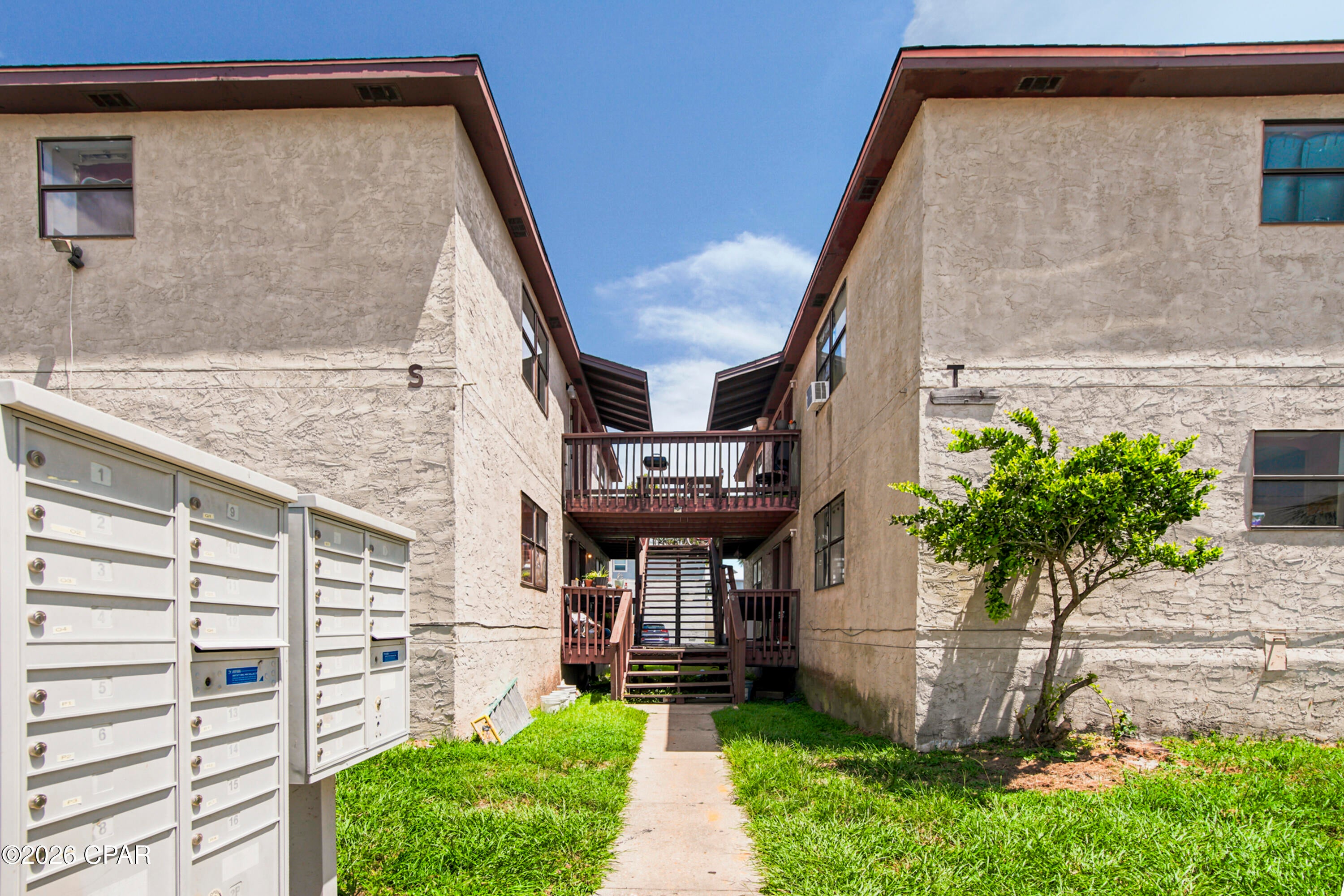 East Bay Park - Residential