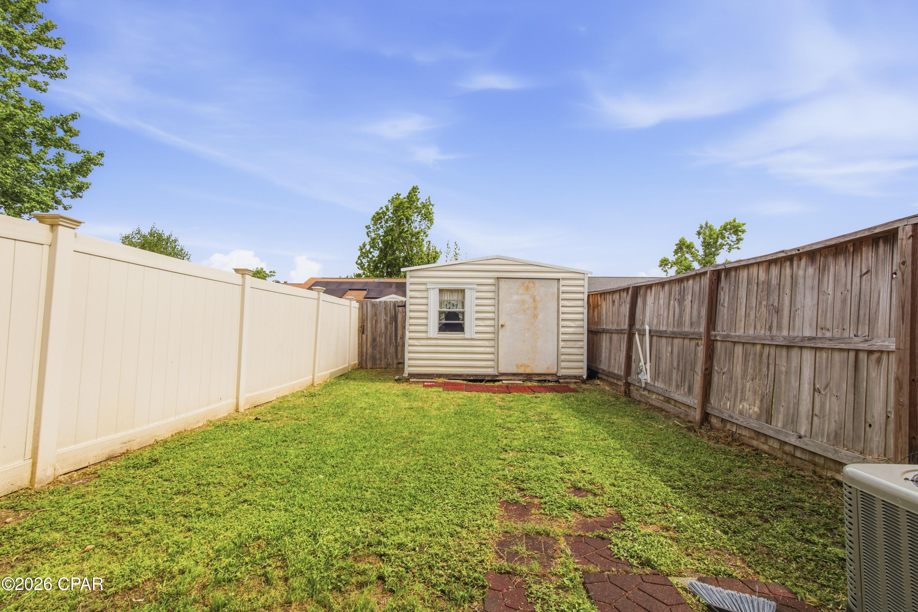 [No Recorded Subdiv] - Residential Lease