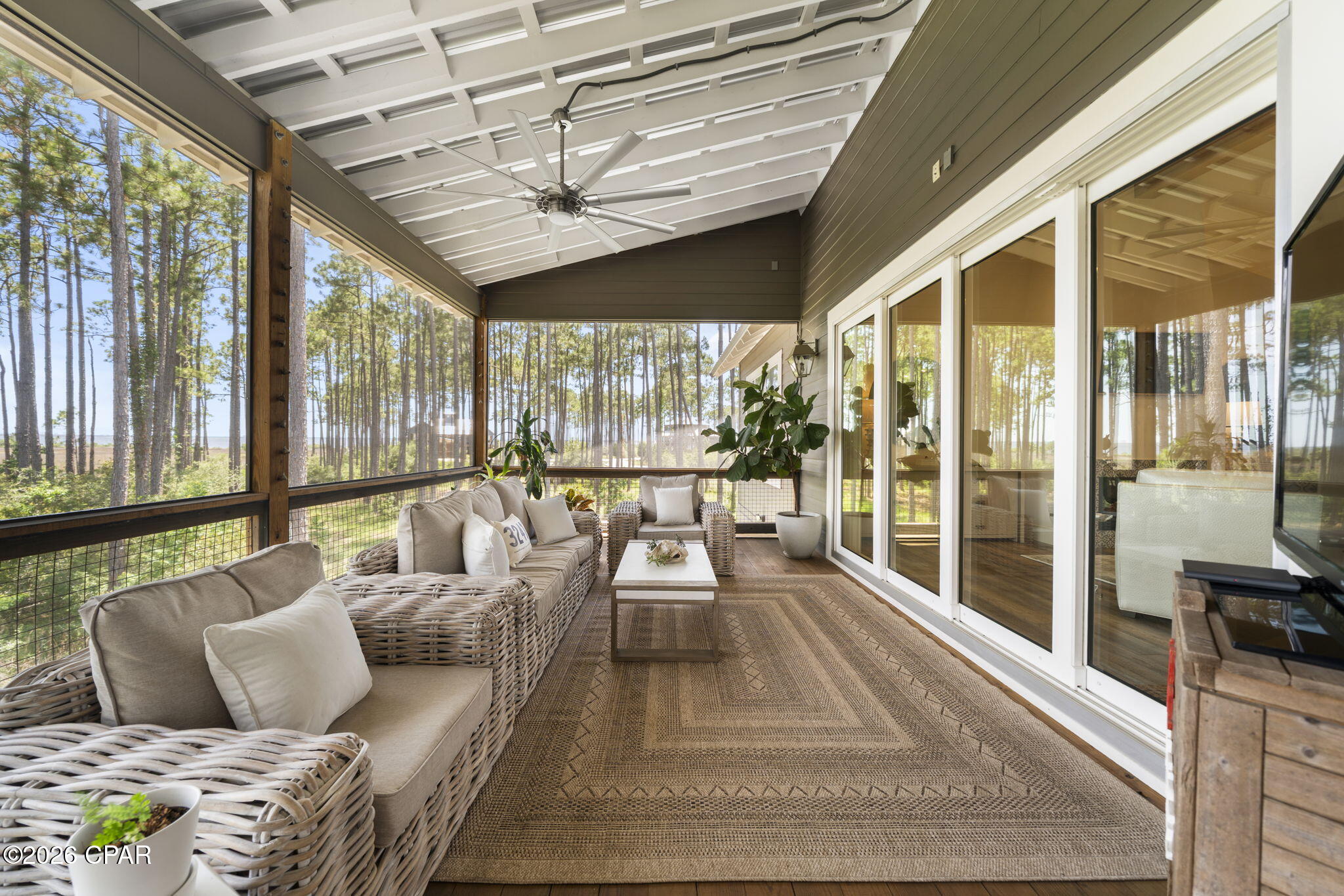 Rivercamps On Crooked Creek - Residential