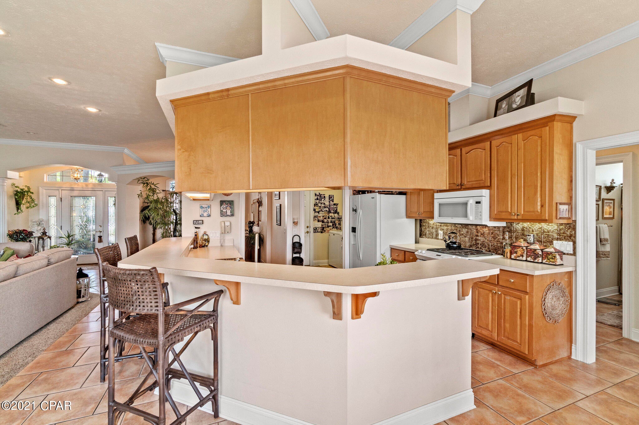 Jamaican Lake Condos - Residential