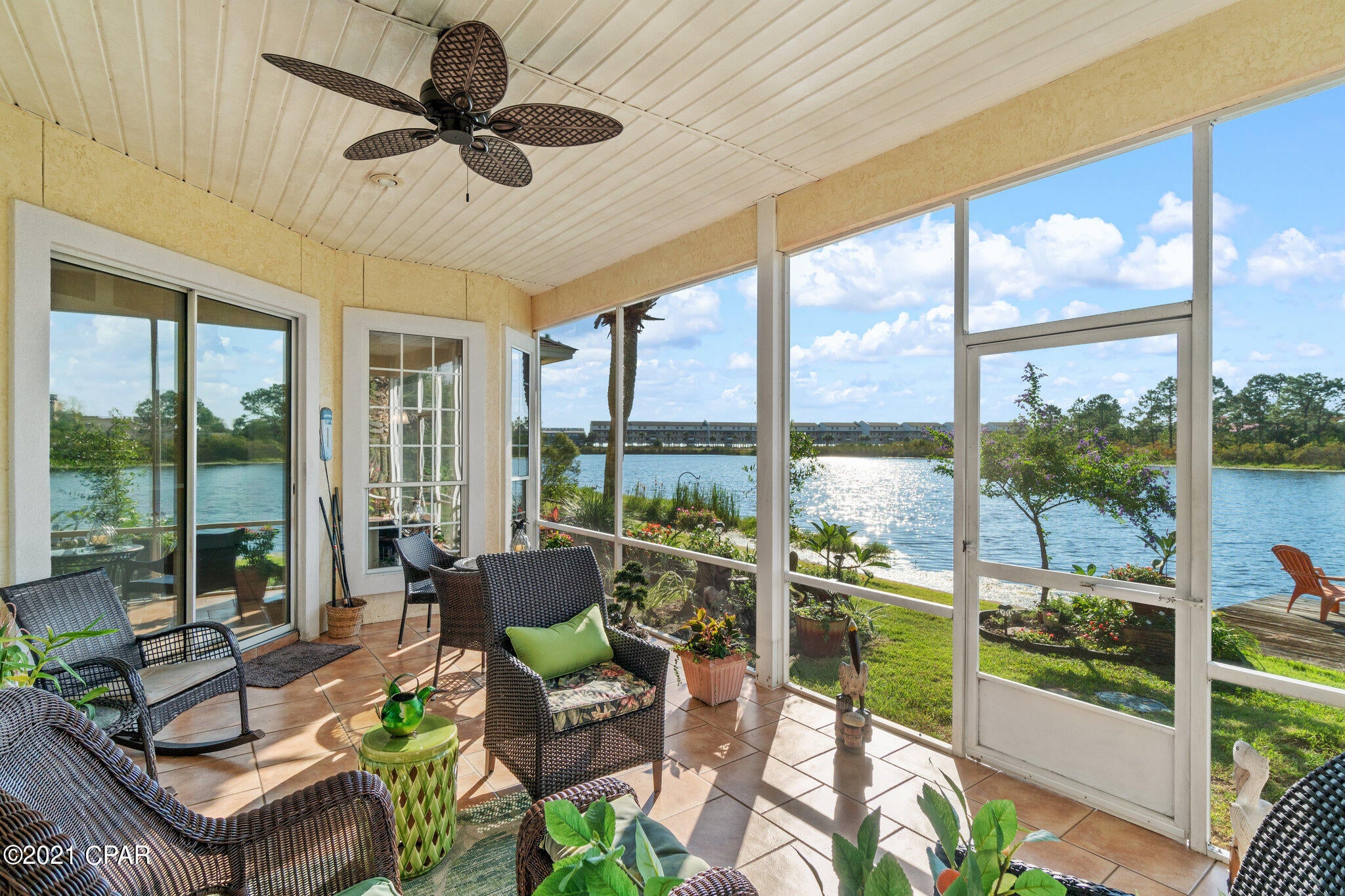 Jamaican Lake Condos - Residential