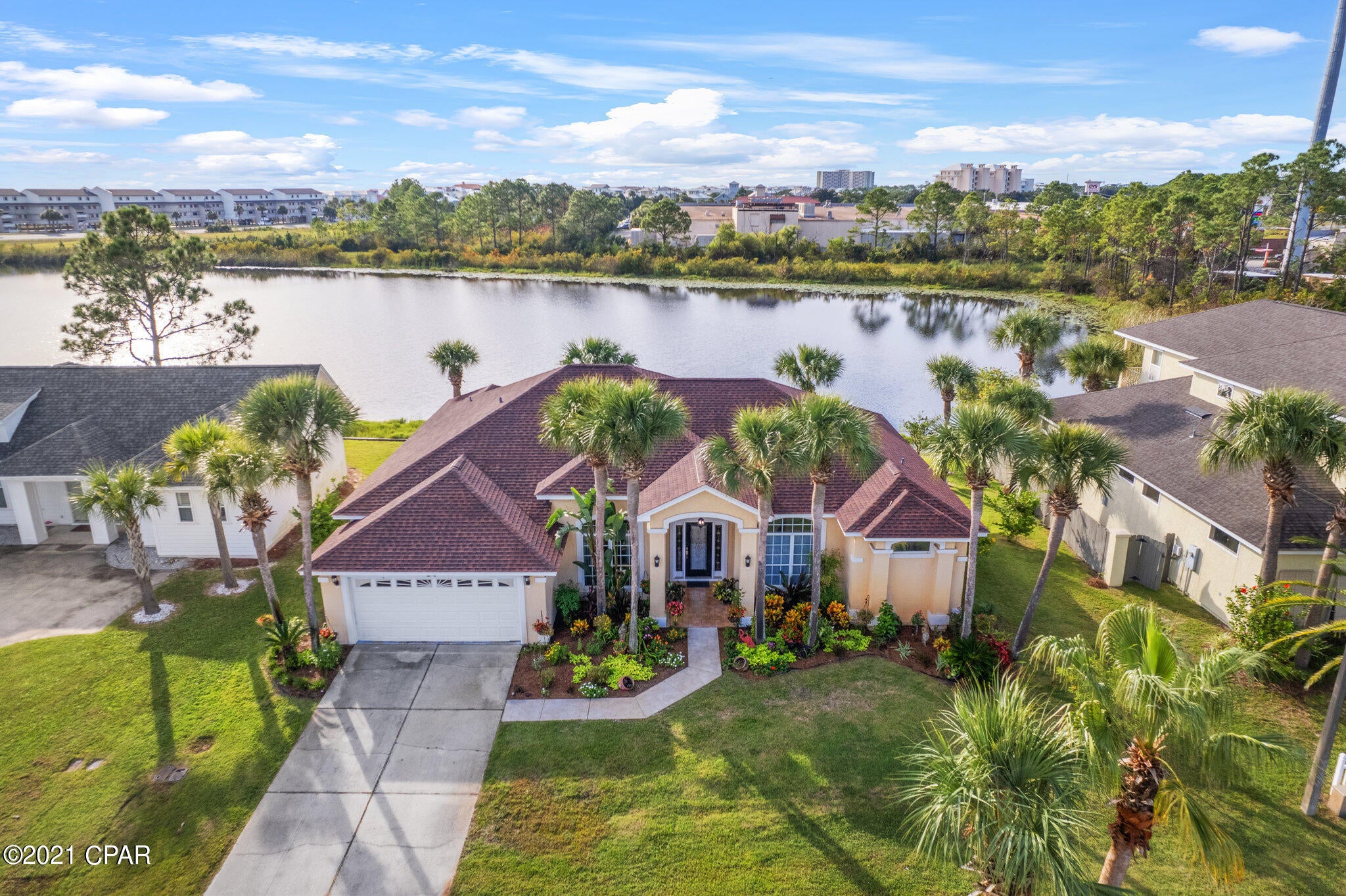 Jamaican Lake Condos - Residential