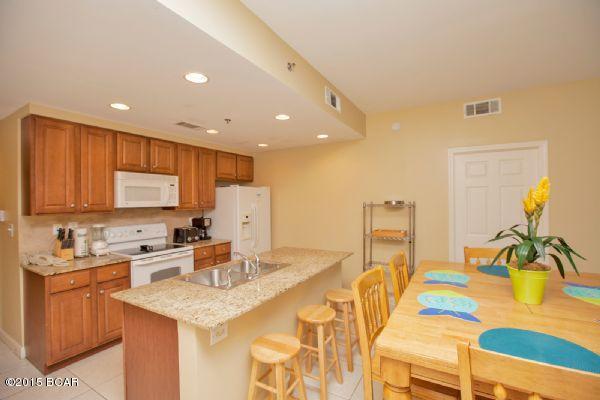 Splash Condo - Residential