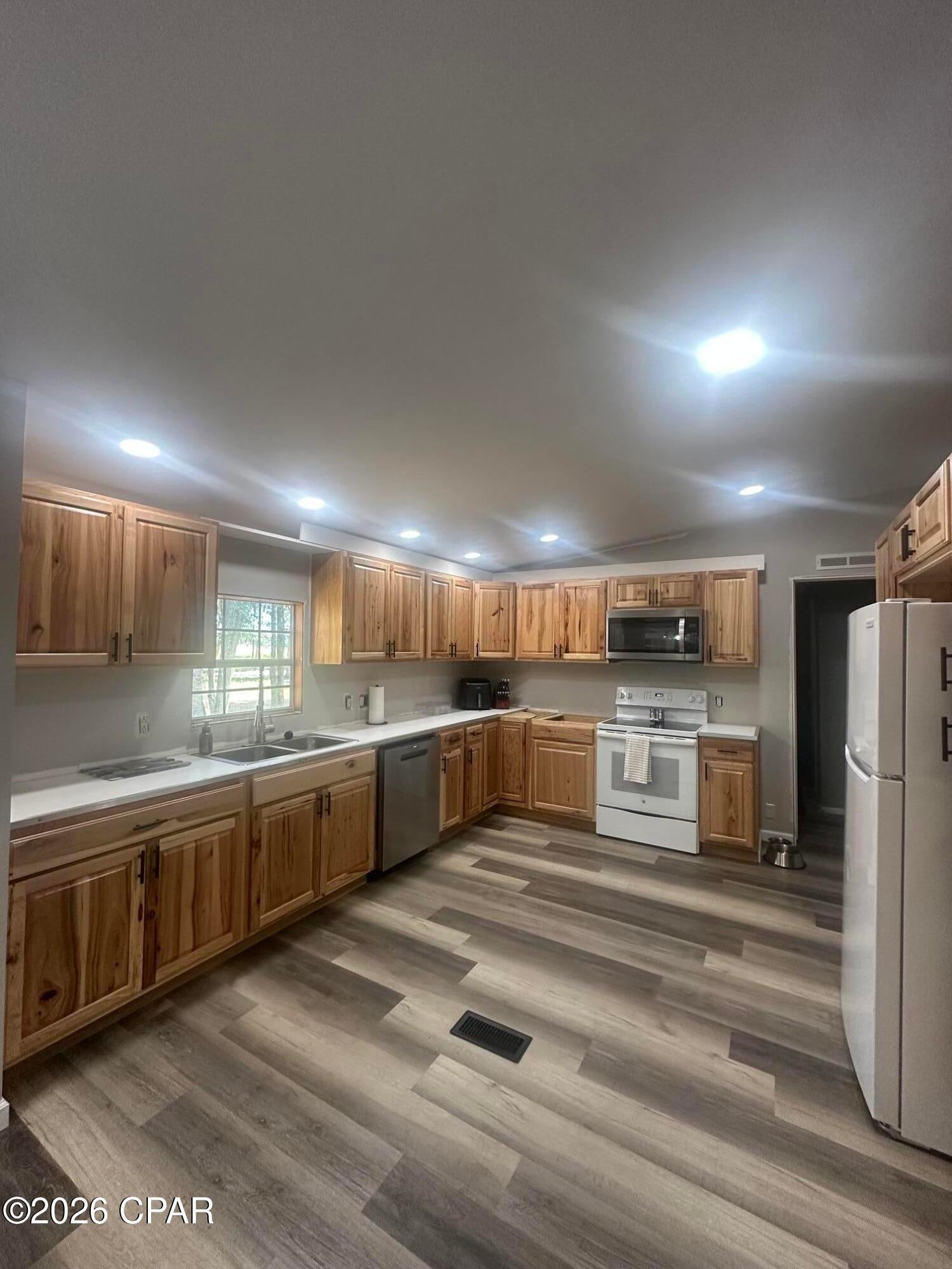 [No Recorded Subdiv] - Residential