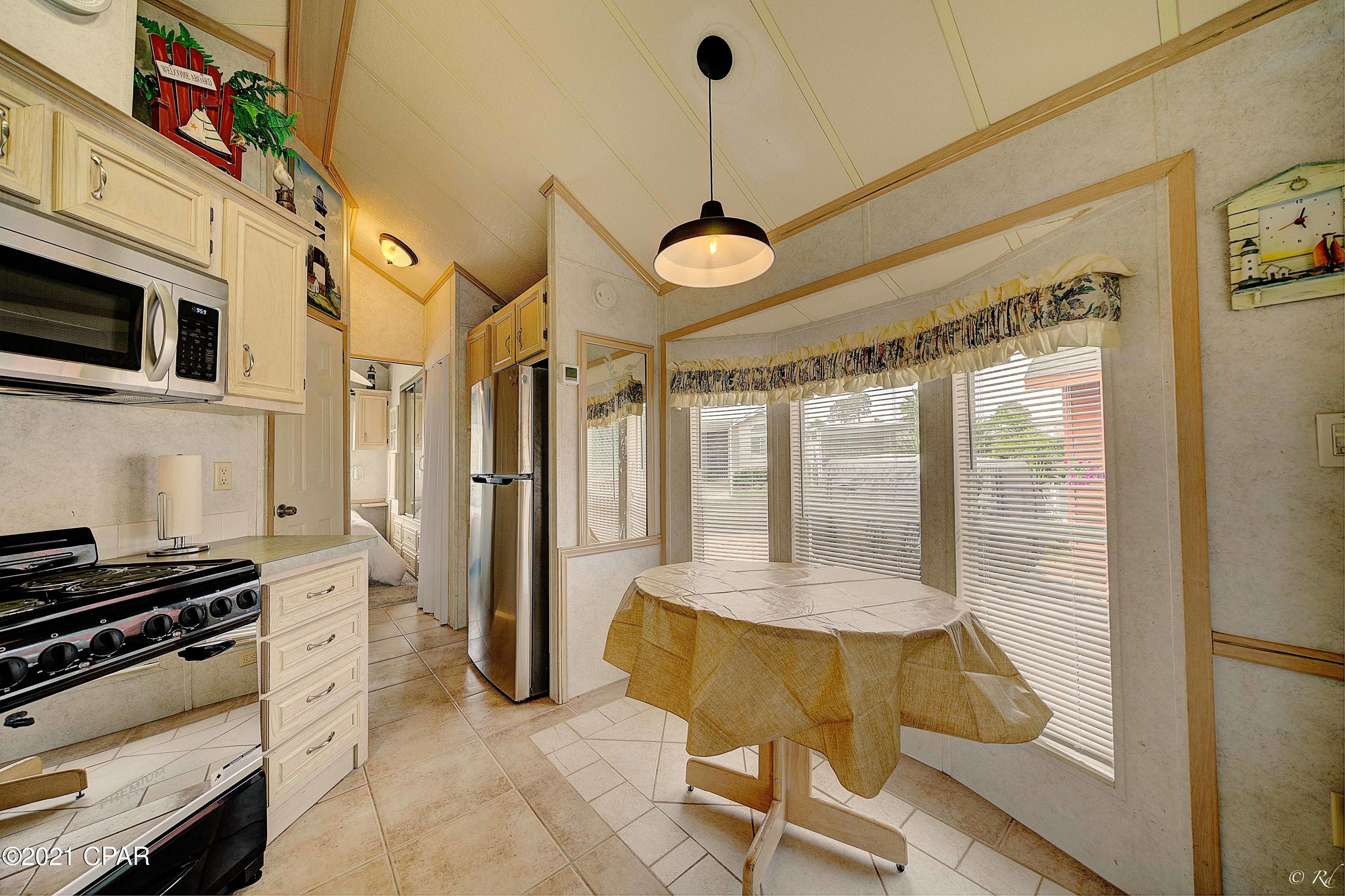 Emerald Pointe Resort - Residential