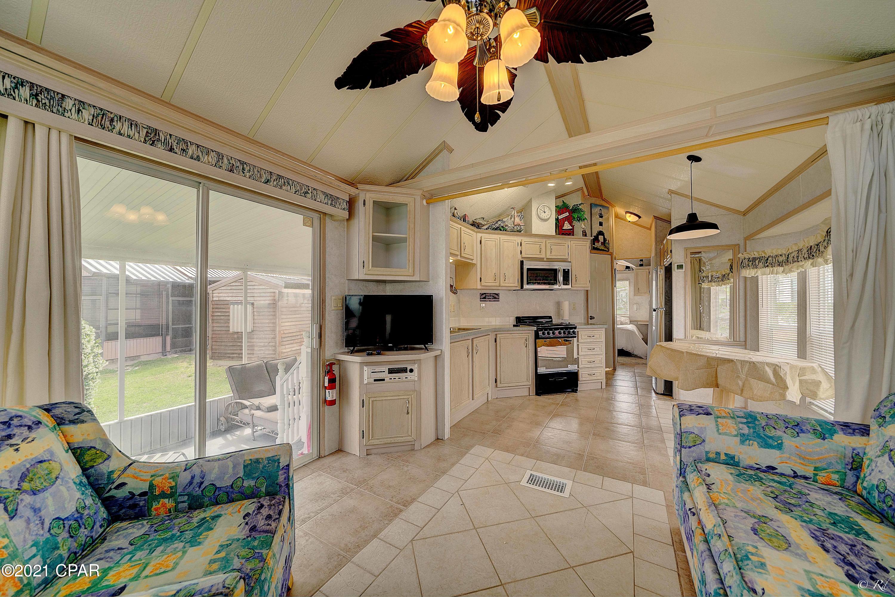 Emerald Pointe Resort - Residential