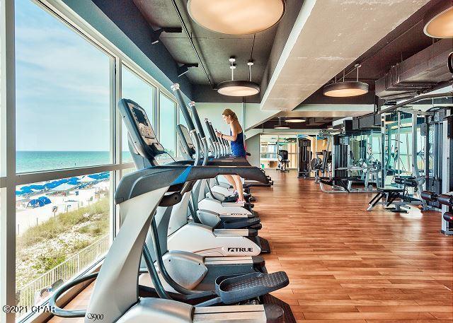 Splash Condo - Residential