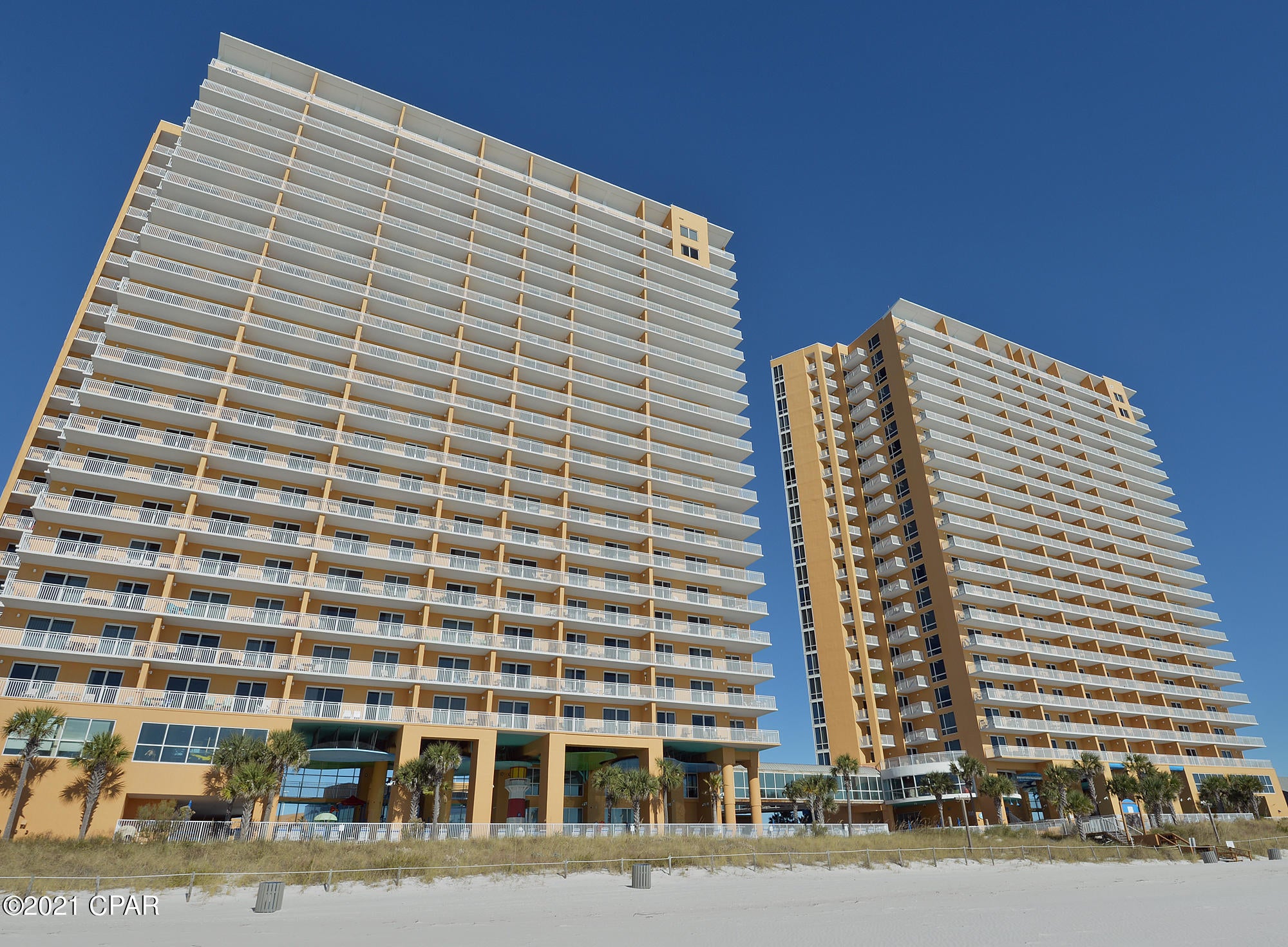 Splash Condo - Residential