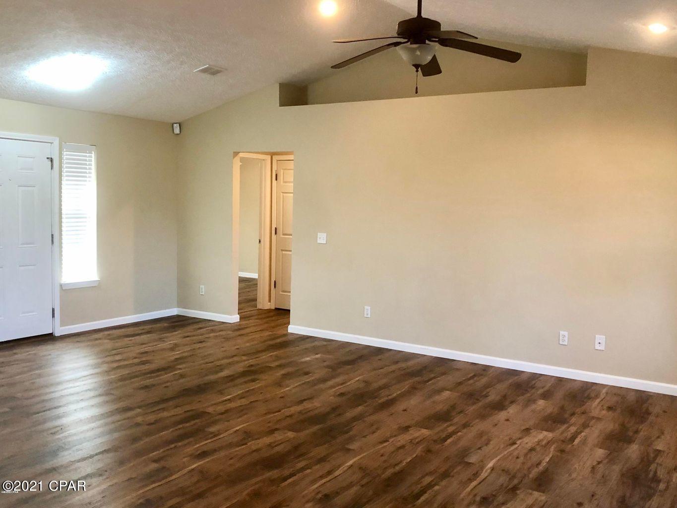 [No Recorded Subdiv] - Residential Lease