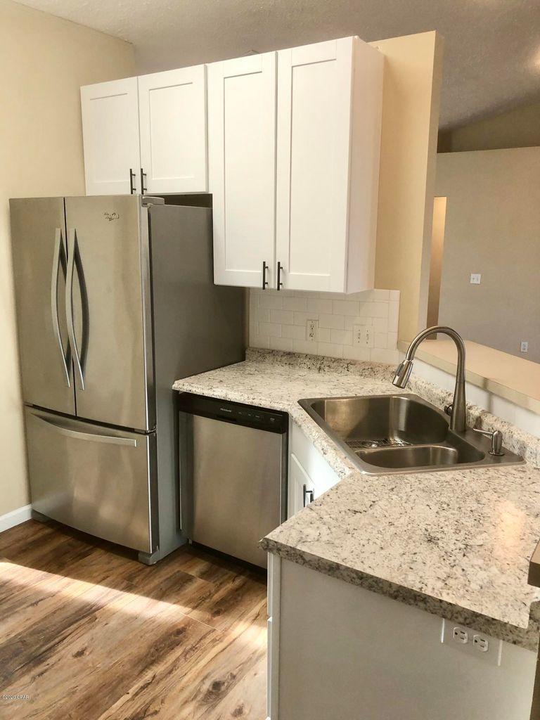 [No Recorded Subdiv] - Residential Lease