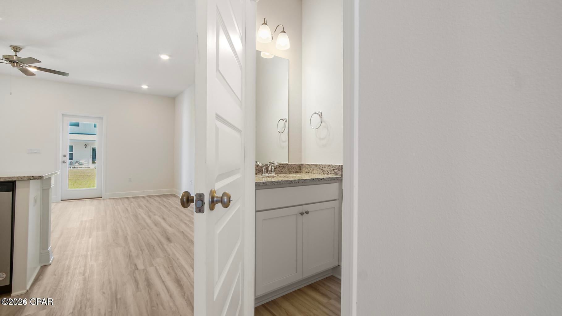[No Recorded Subdiv] - Residential Lease