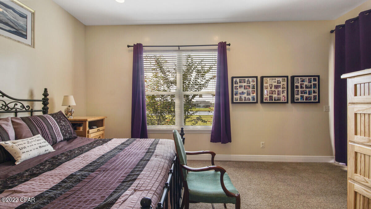Kirkland Manor - Residential